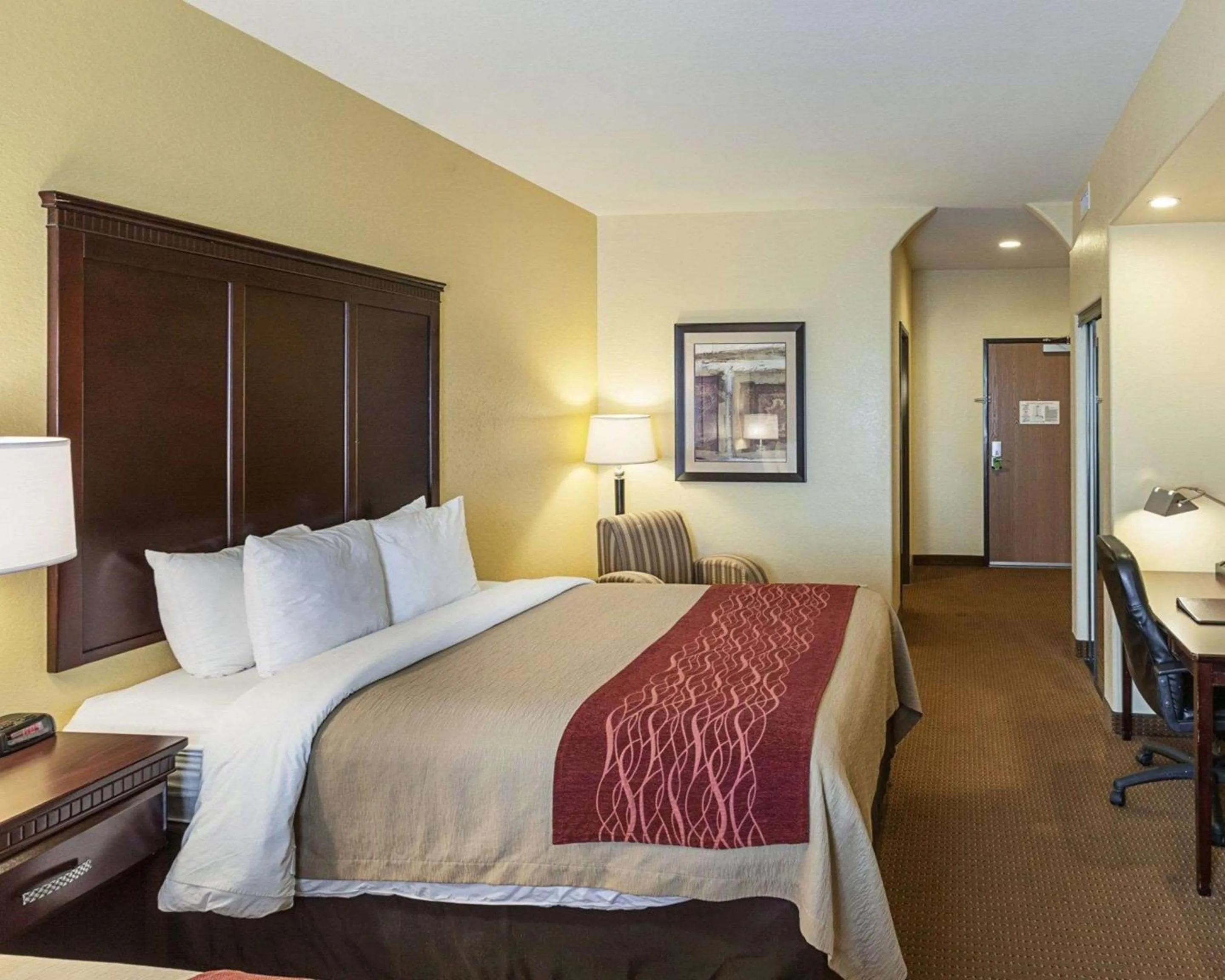 Photo of the whole room in Comfort Inn near Seaworld - Lackland AFB