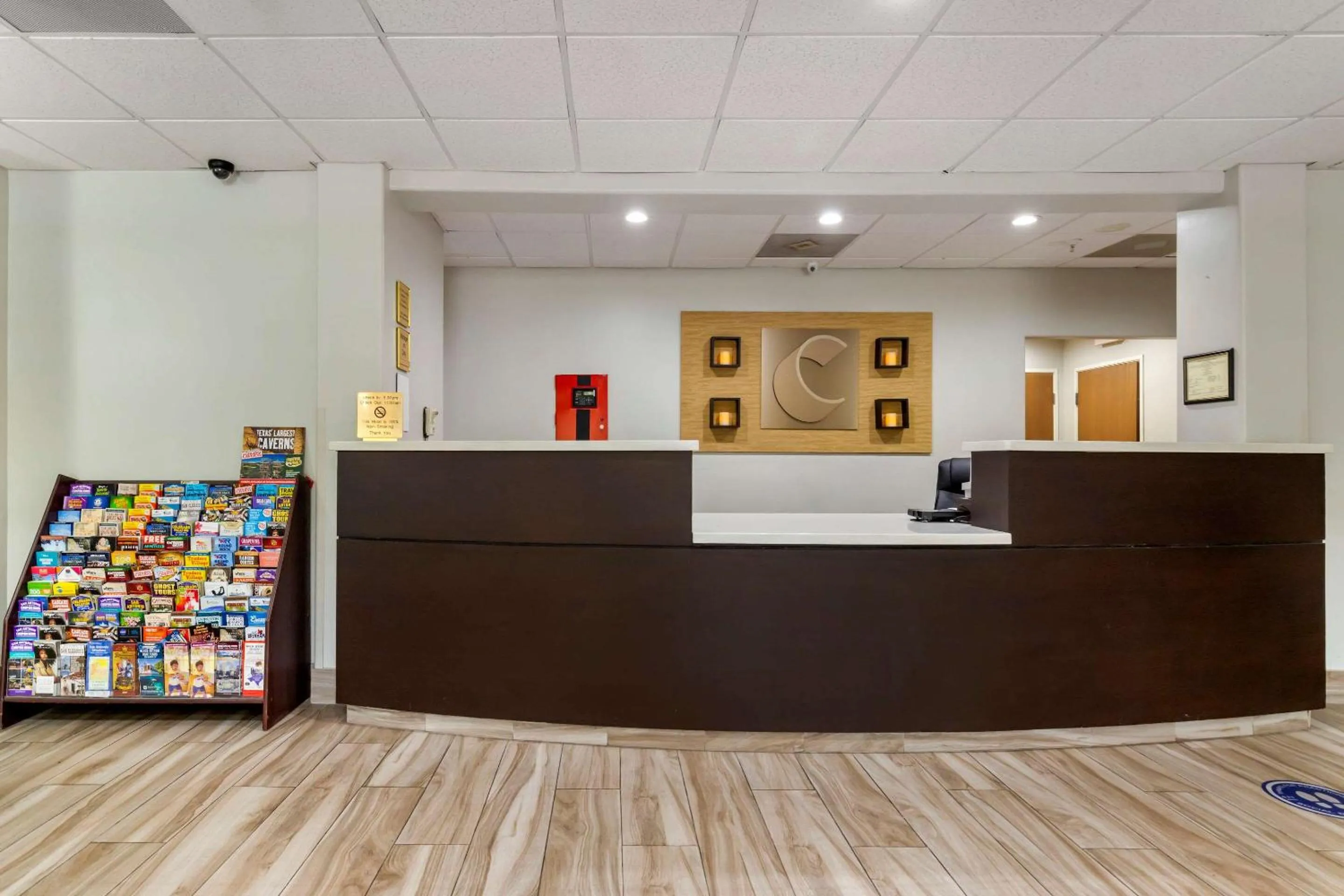 Lobby or reception in Comfort Inn & Suites Selma near Randolph AFB