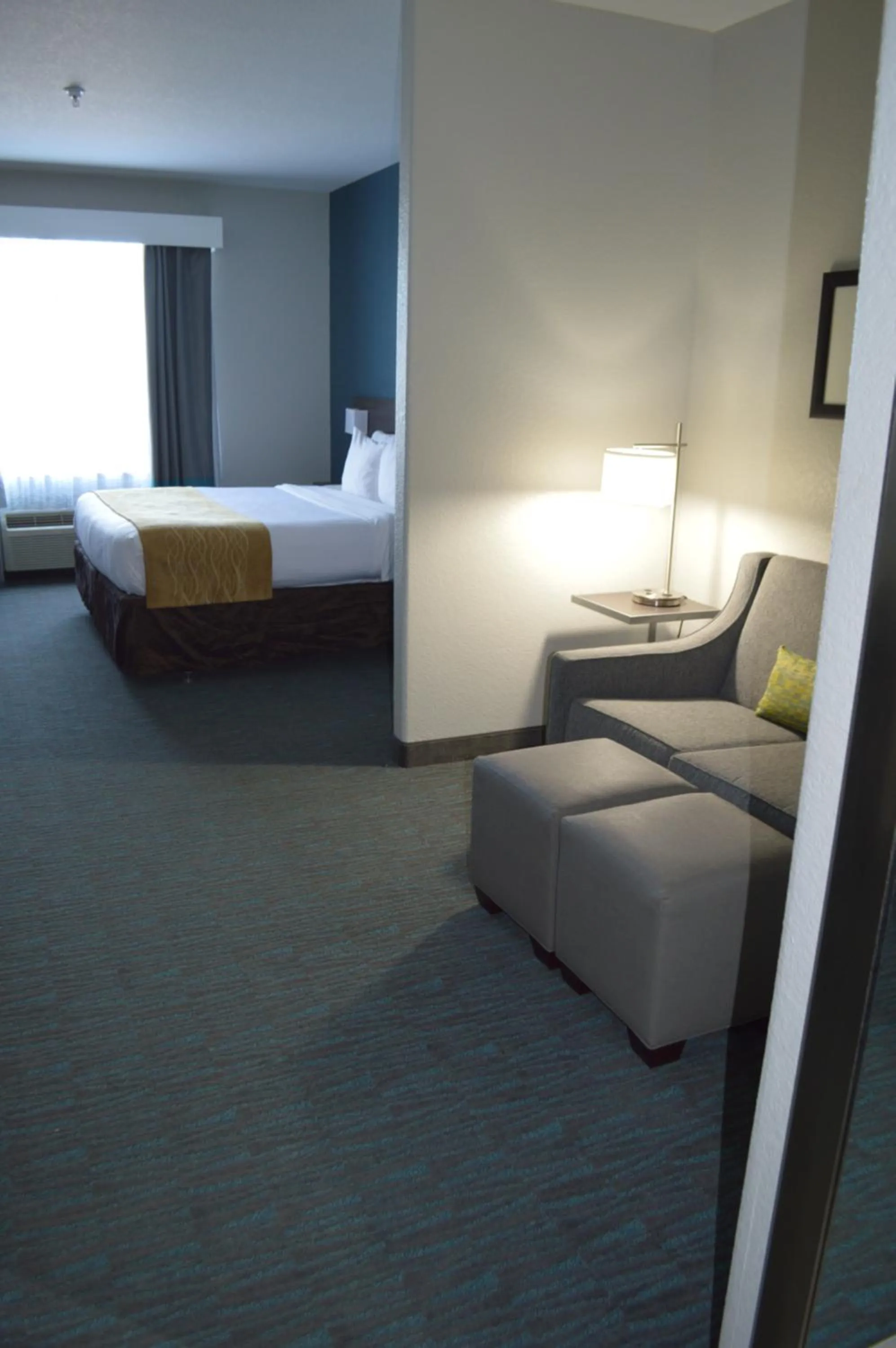 Bed in Comfort Inn & Suites Selma near Randolph AFB