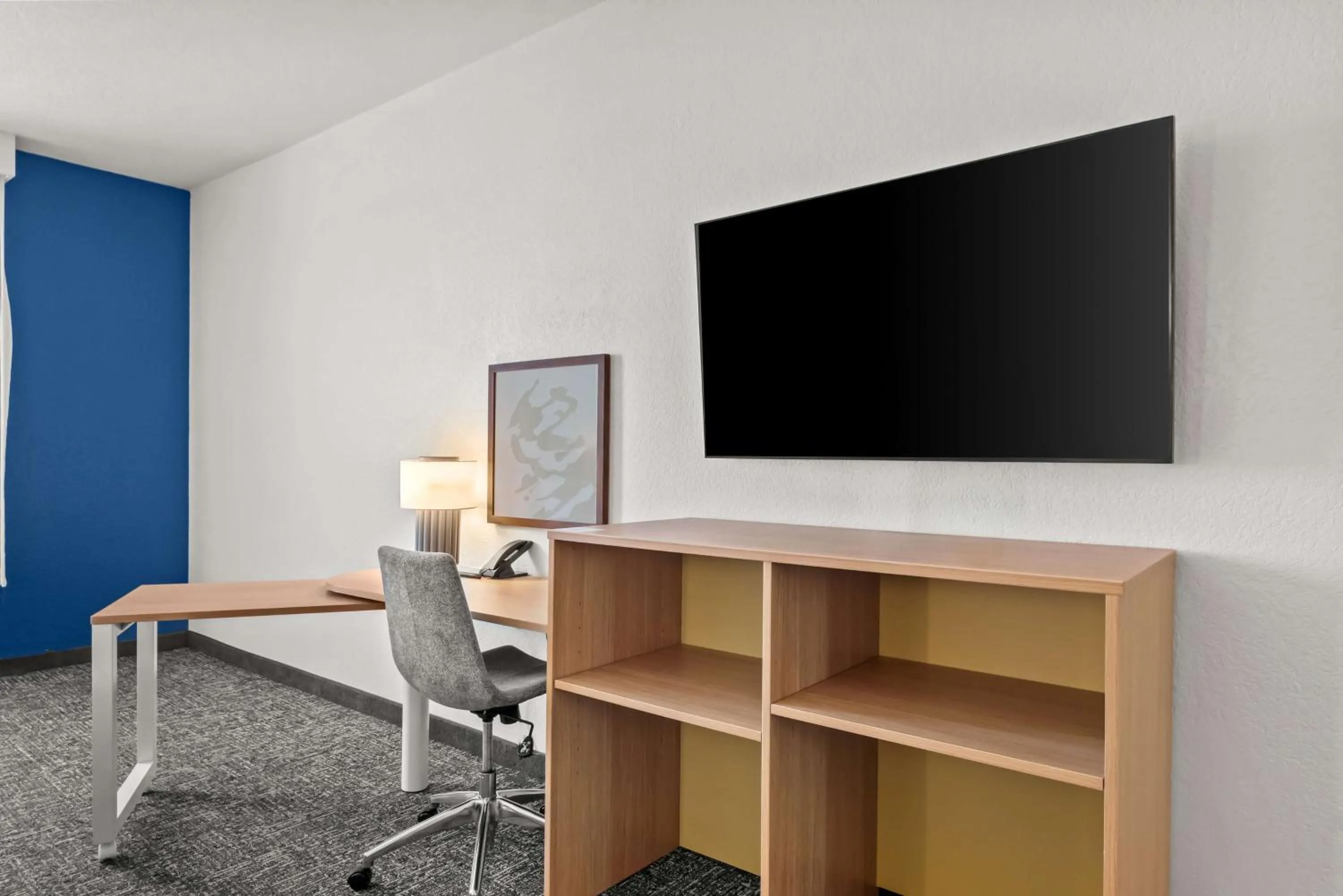 Bedroom in Spark by Hilton Selma