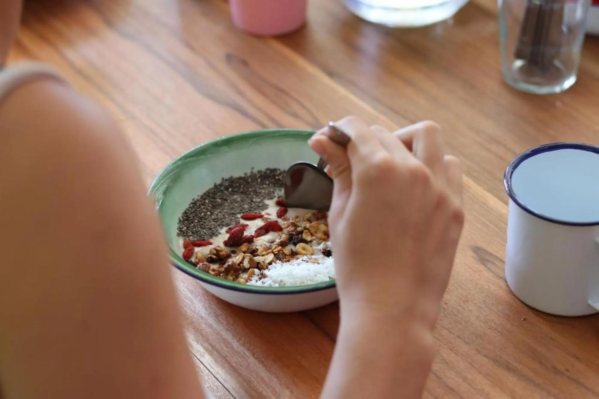 Communal kitchen in Planet B Hostel - Adults Only