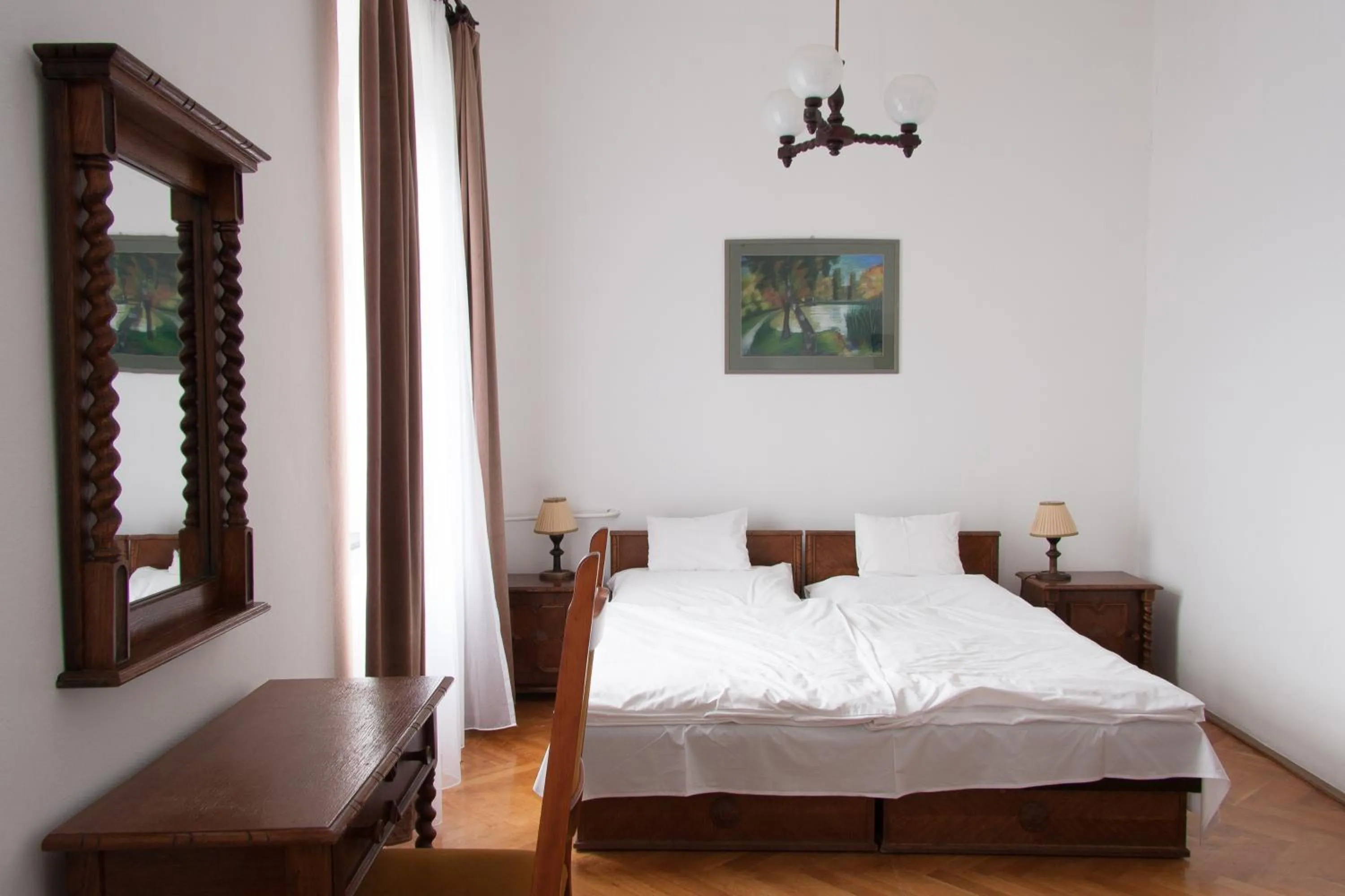 Bedroom in István Király Szálló