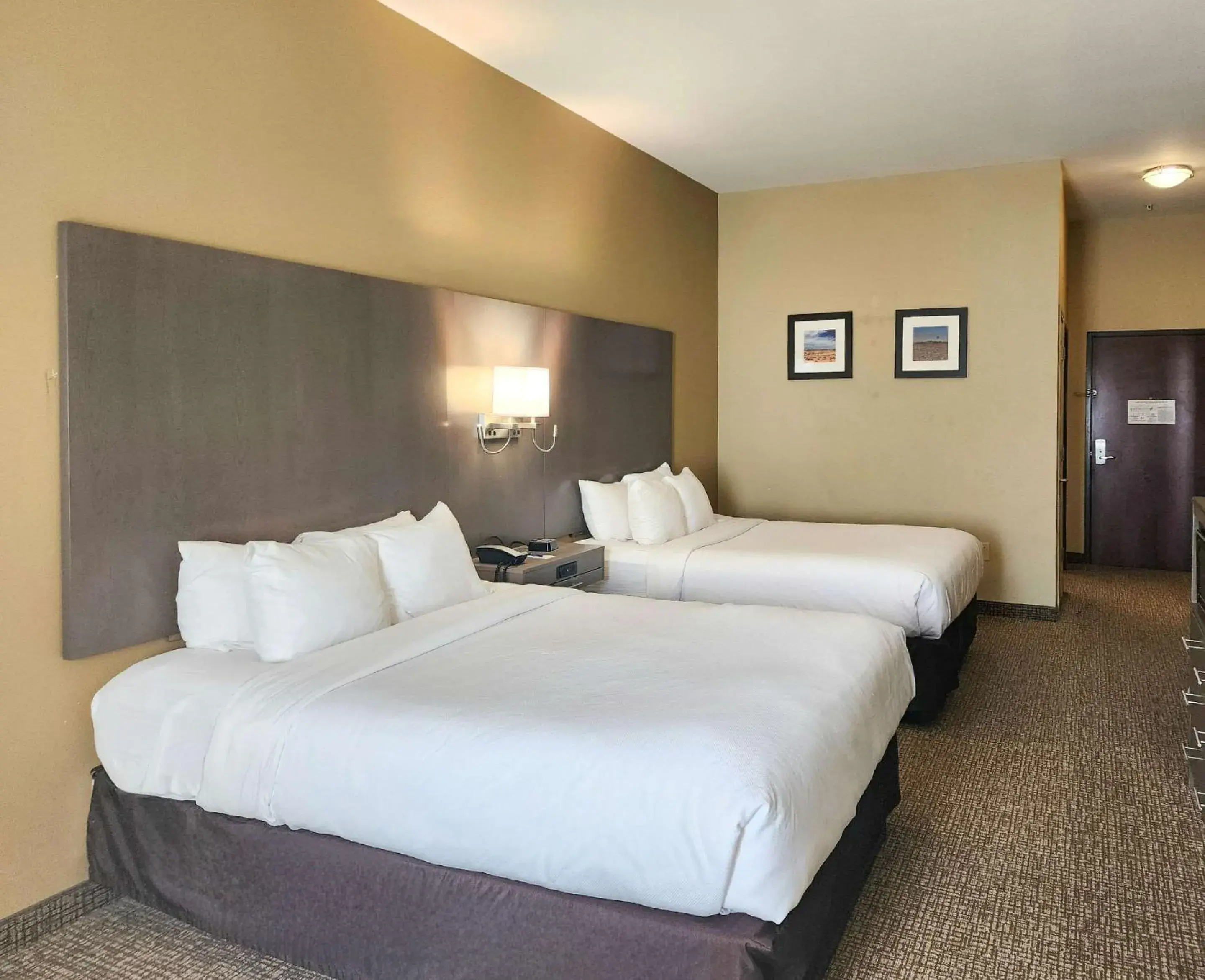 Queen Room with Two Queen Beds - Non-Smoking in Comfort Inn & Suites Monahans I-20 Queen Room with Two Queen Beds - Non-Smoking in Comfort Inn & Suites Monahans I-20