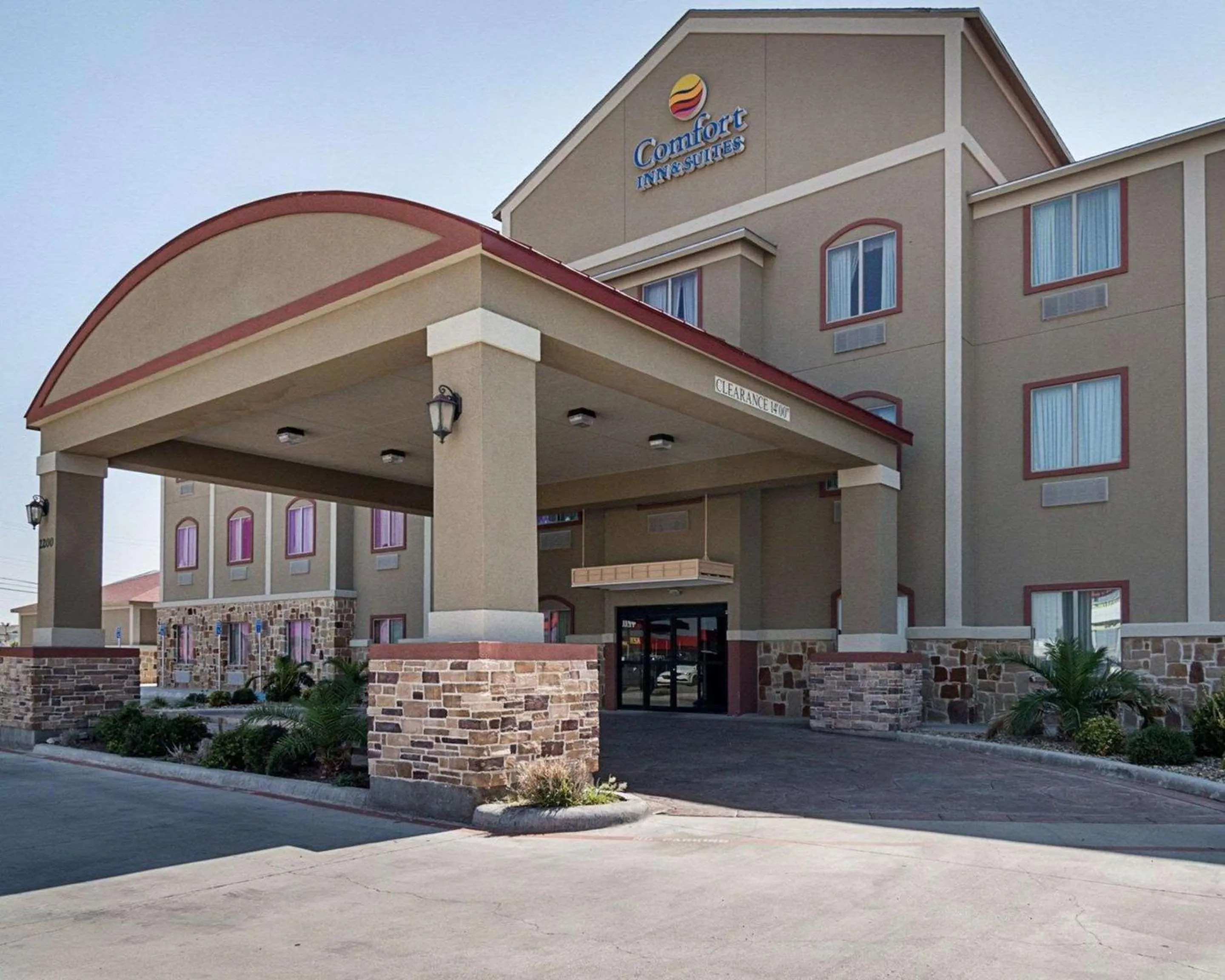 Property building in Comfort Inn & Suites Monahans I-20