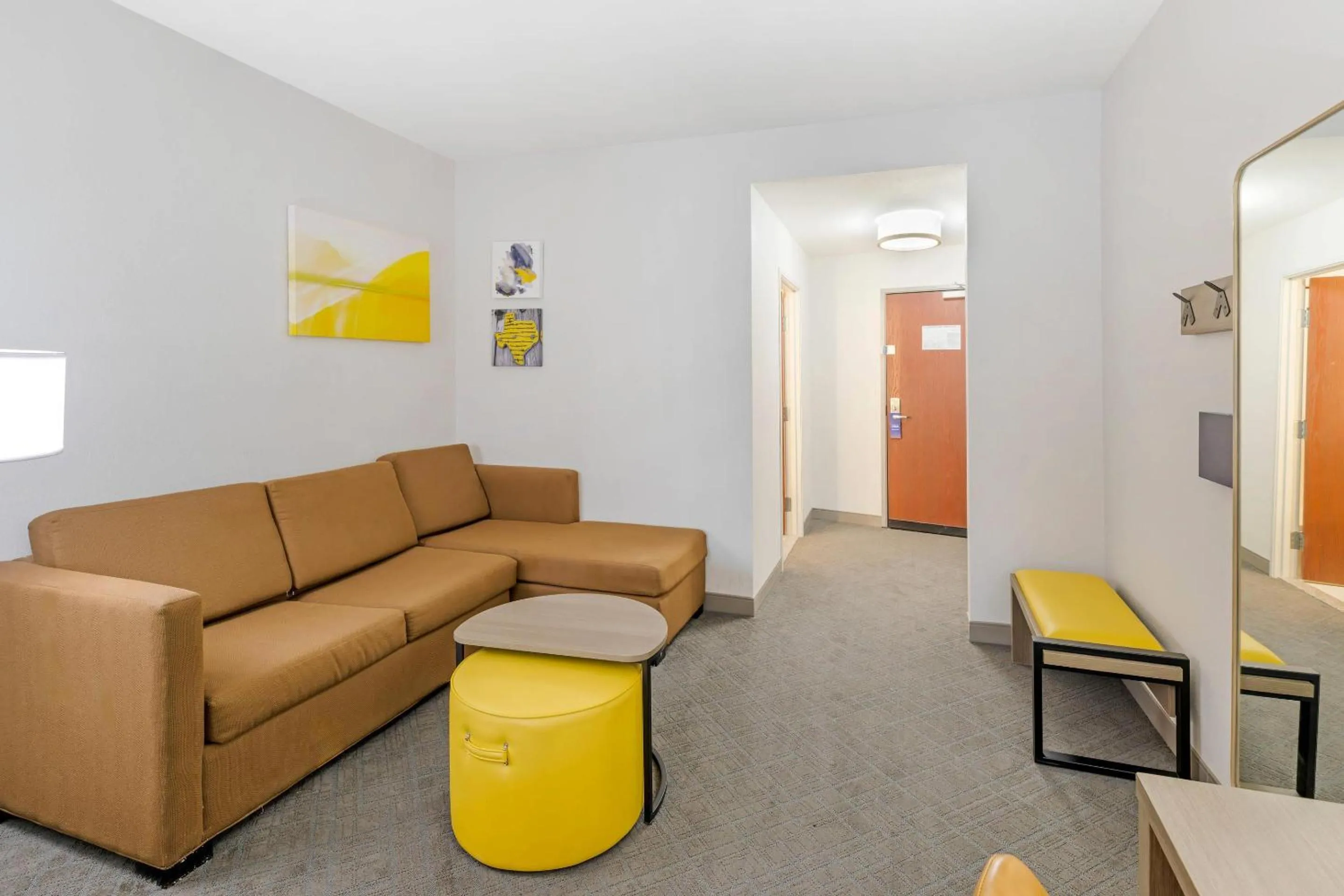 Bedroom in Comfort Suites Pecos