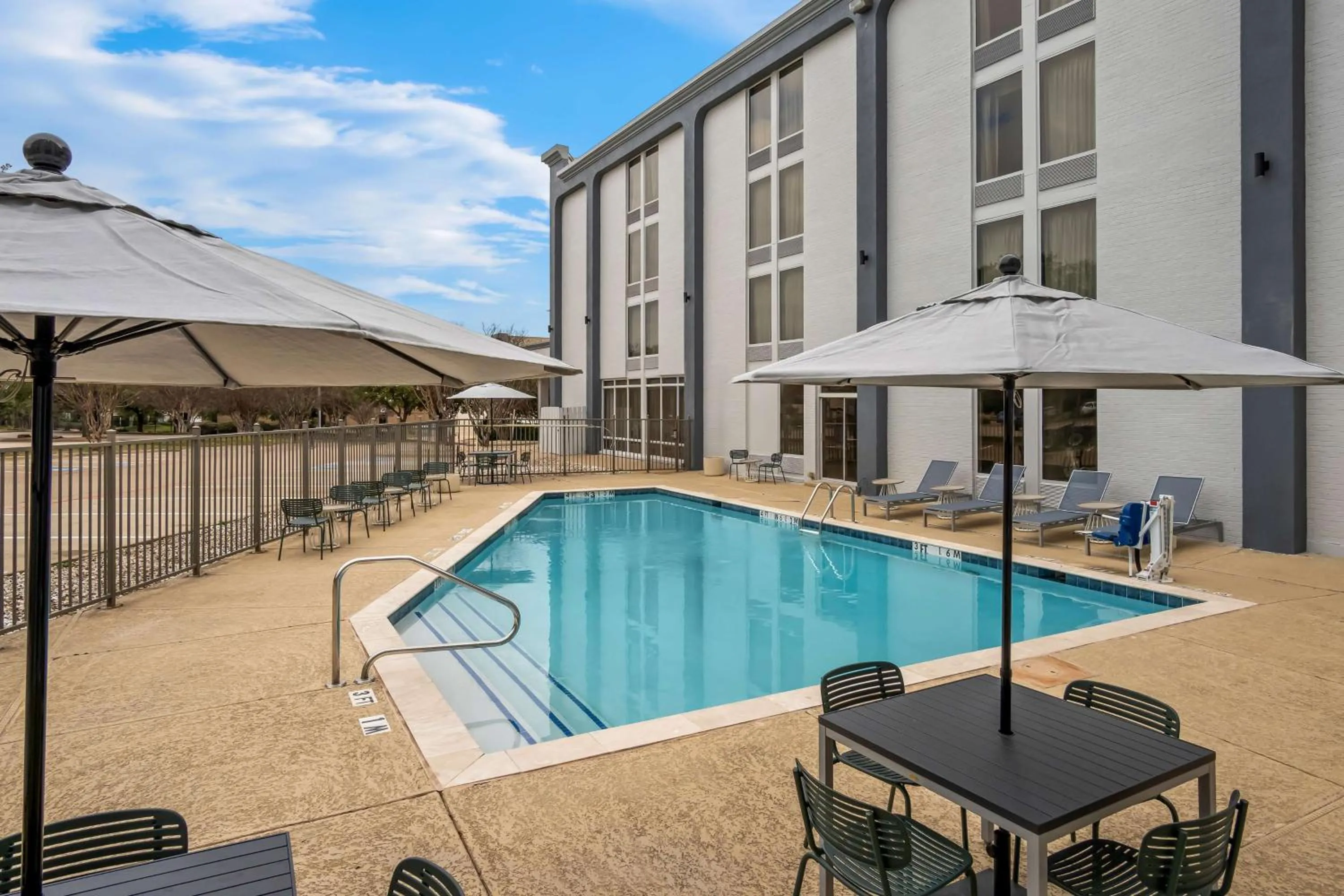 Pool view in Spark by Hilton Richardson Dallas