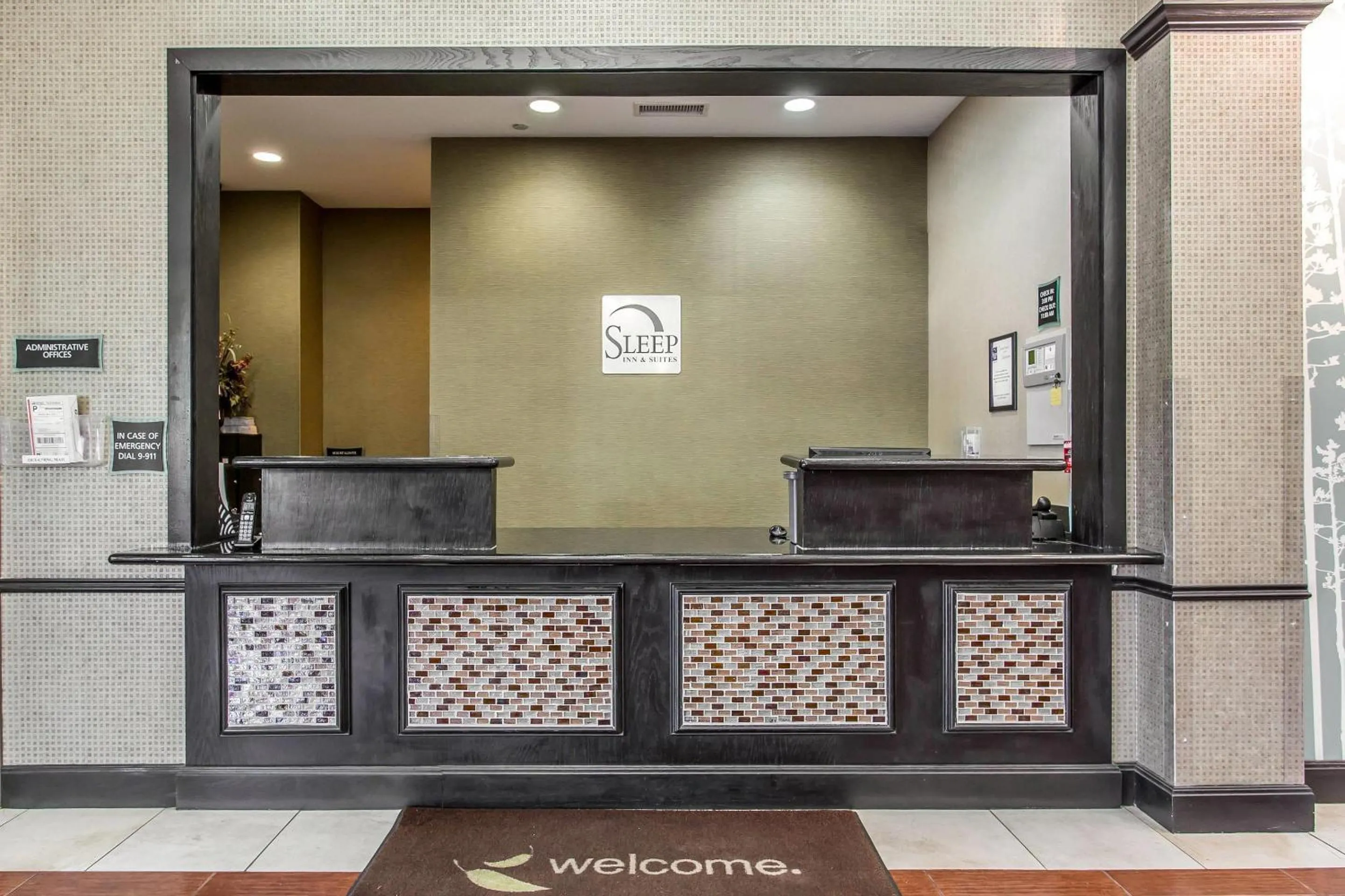 Lobby or reception in Sleep Inn & Suites West Medical Center
