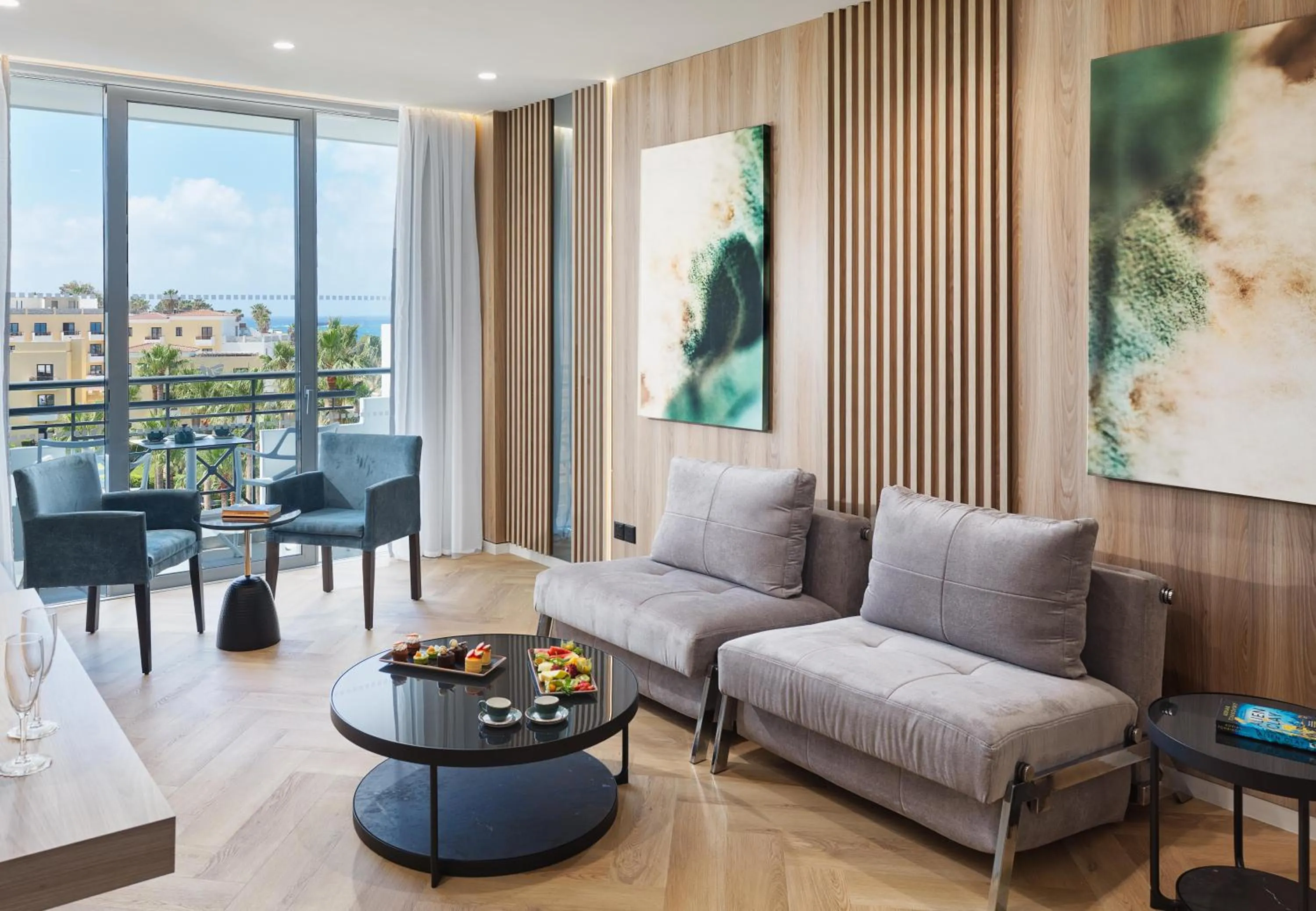 Living room in St George Beach Hotel & Spa Resort