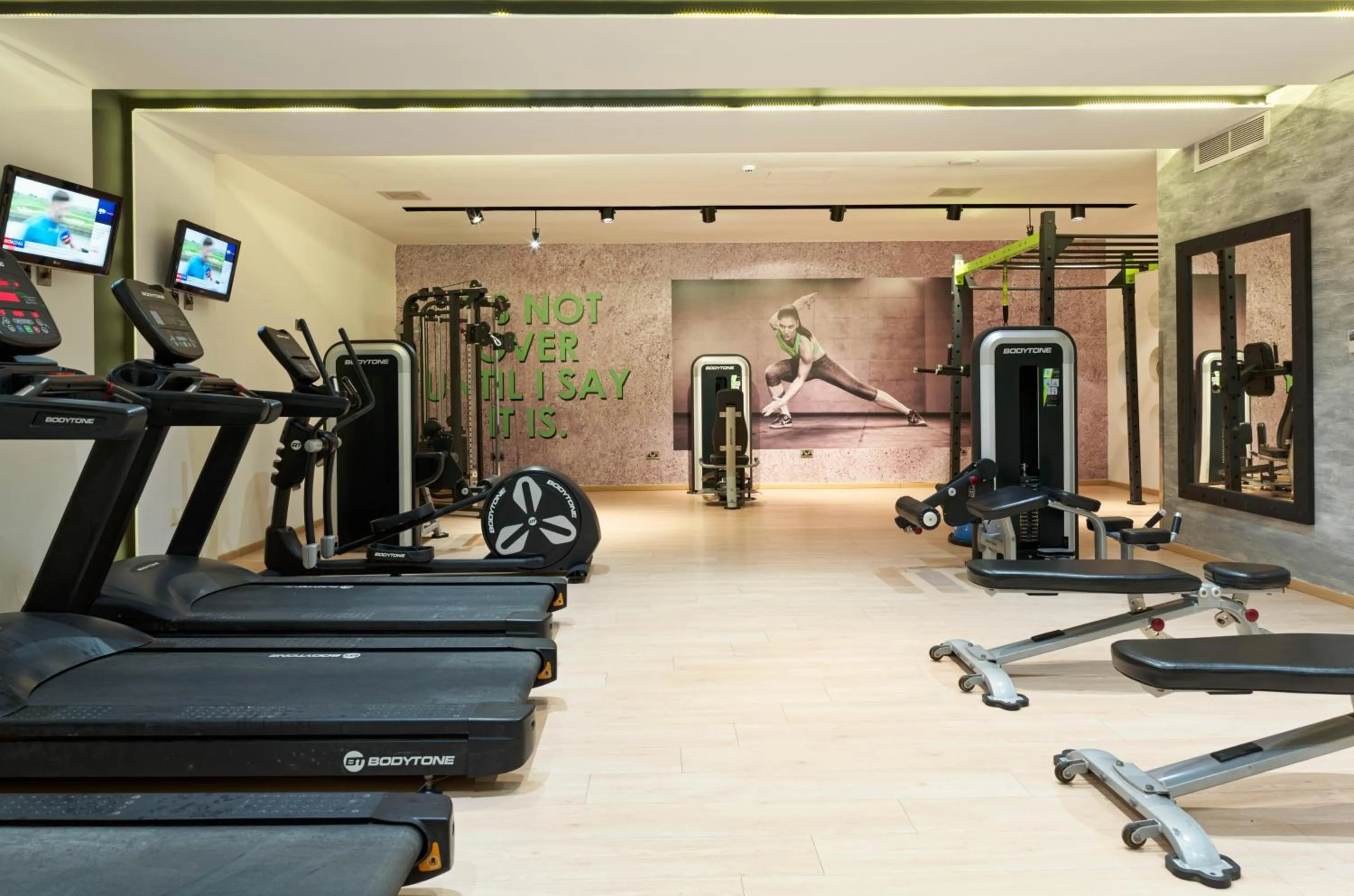 Fitness centre/facilities in St George Beach Hotel & Spa Resort