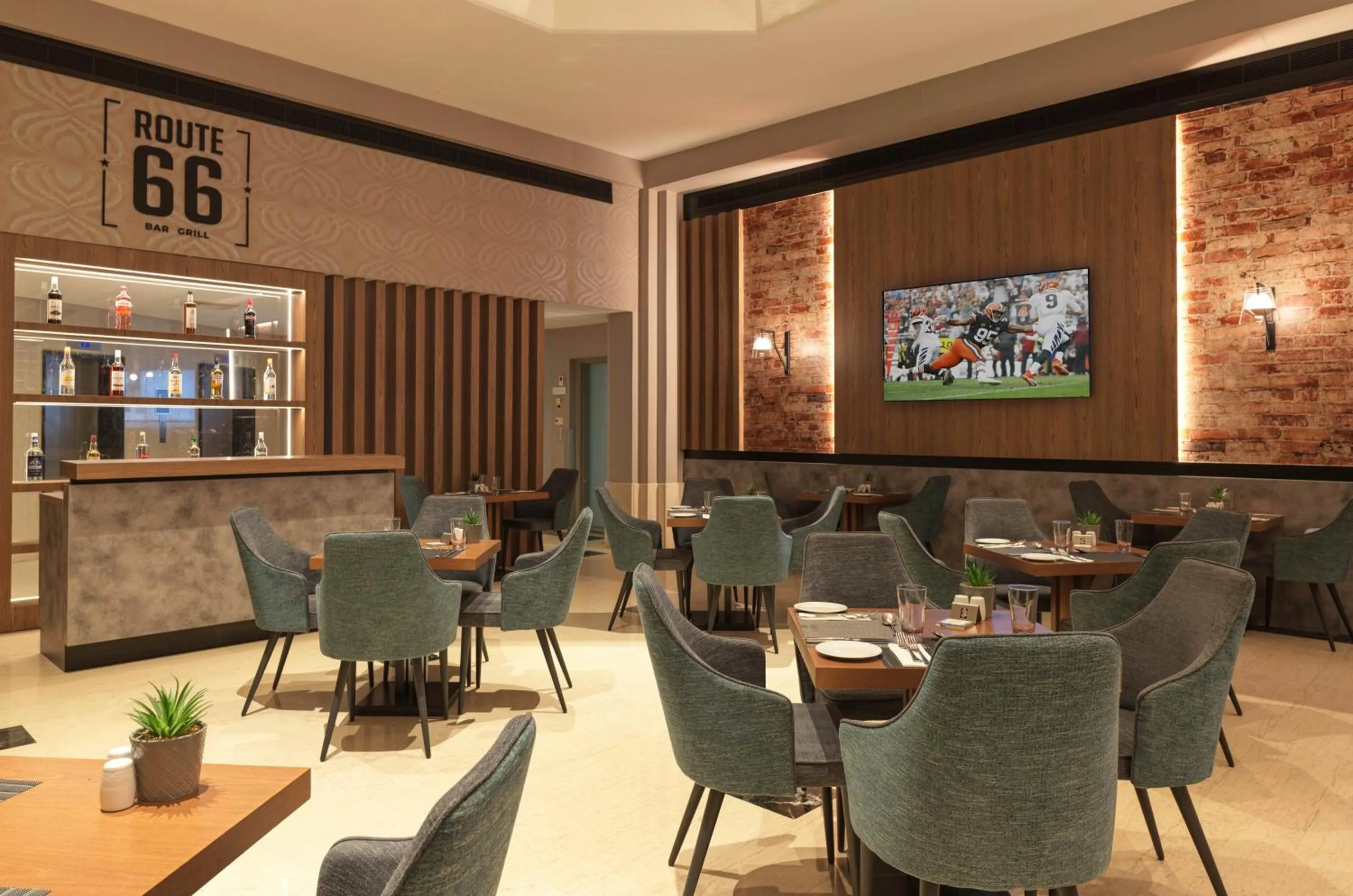 Restaurant/places to eat in St George Beach Hotel & Spa Resort