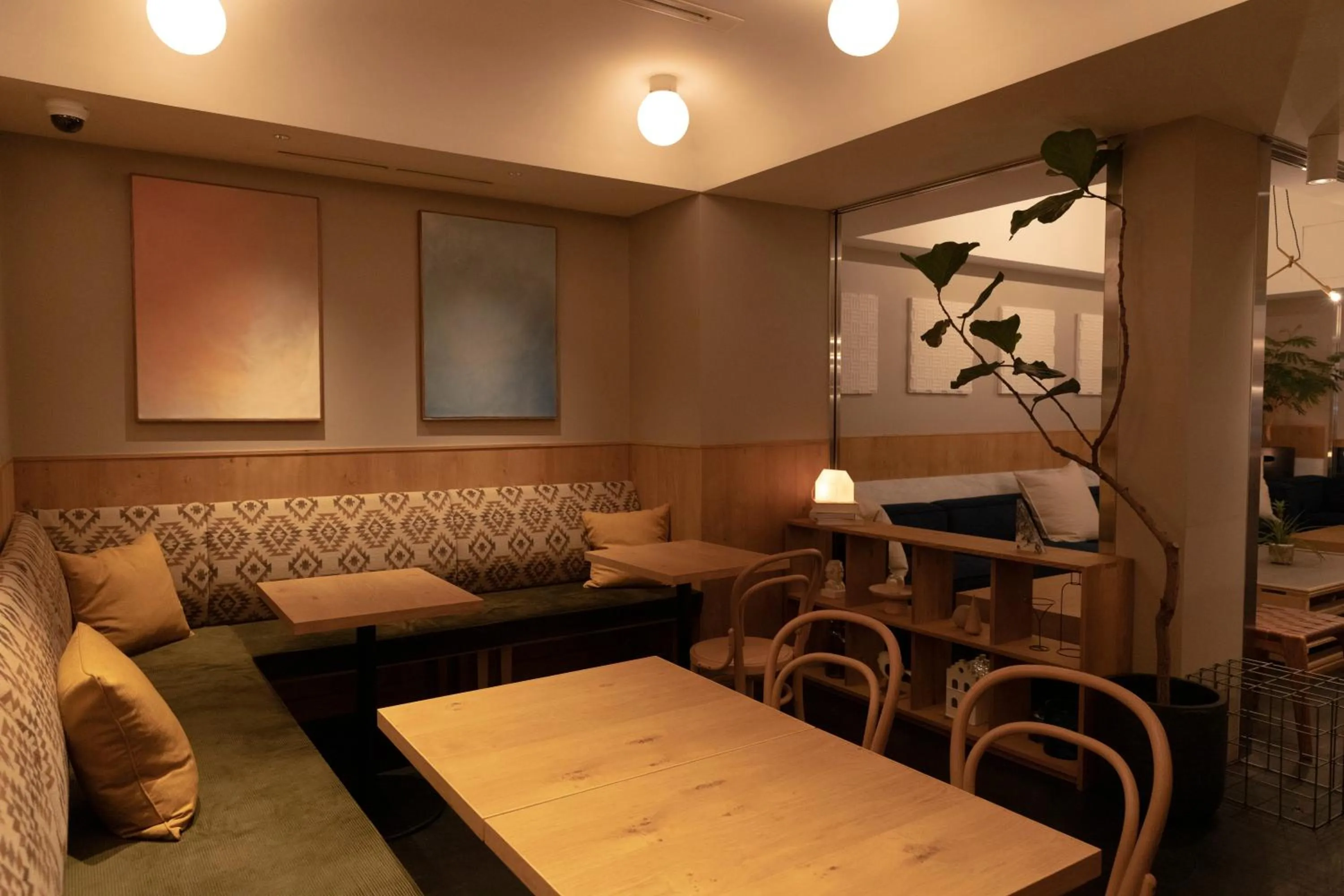 Restaurant/places to eat in CAFE/MINIMAL HOTEL OUR OUR