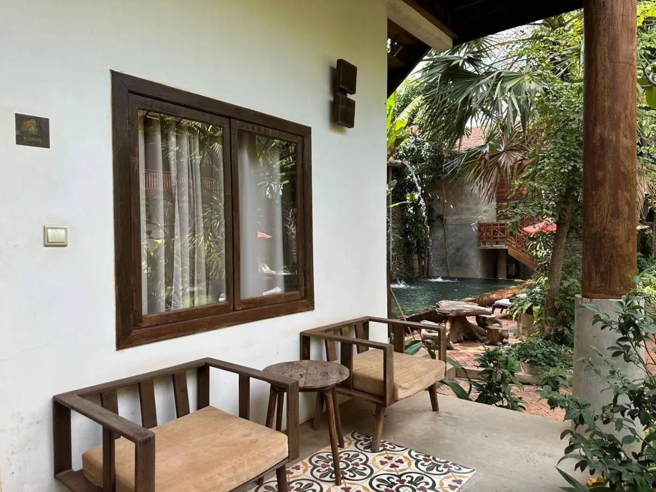 Patio in Dontrei Villa Angkor