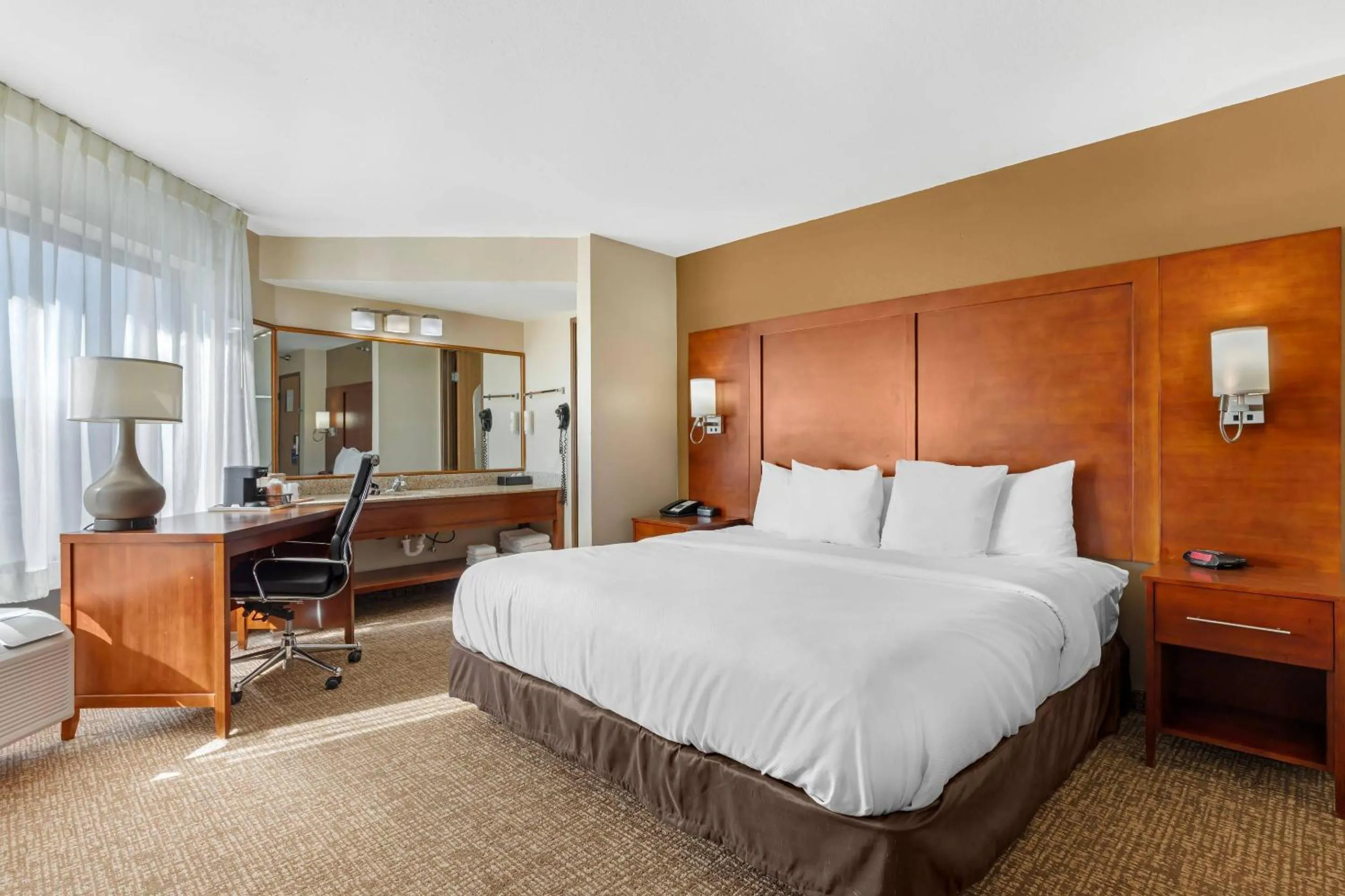 Bedroom, Bed in Comfort Inn Wichita Falls North