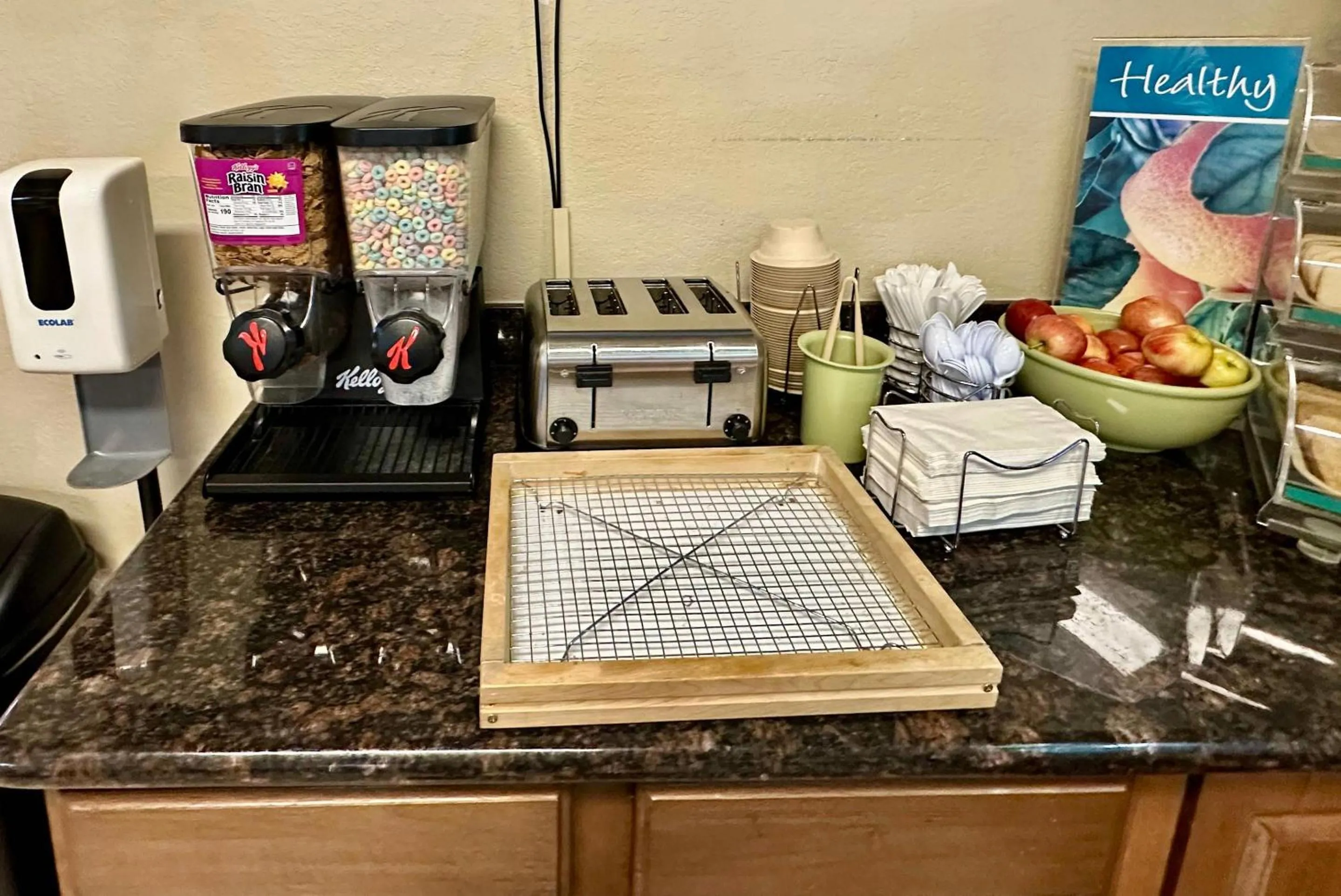 Breakfast in Quality Suites San Antonio Brooks City Base