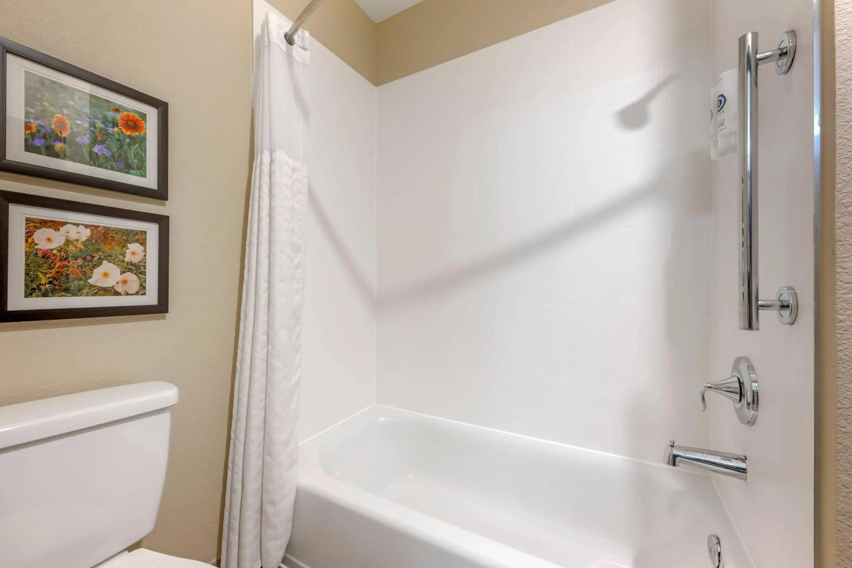 Bedroom in Comfort Inn I-20 Midland Stanton