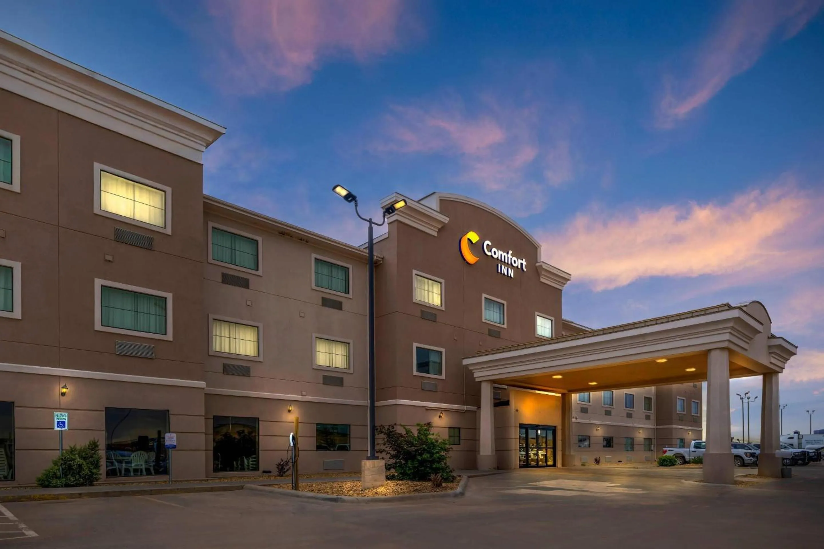 Property building in Comfort Inn I-20 Midland Stanton