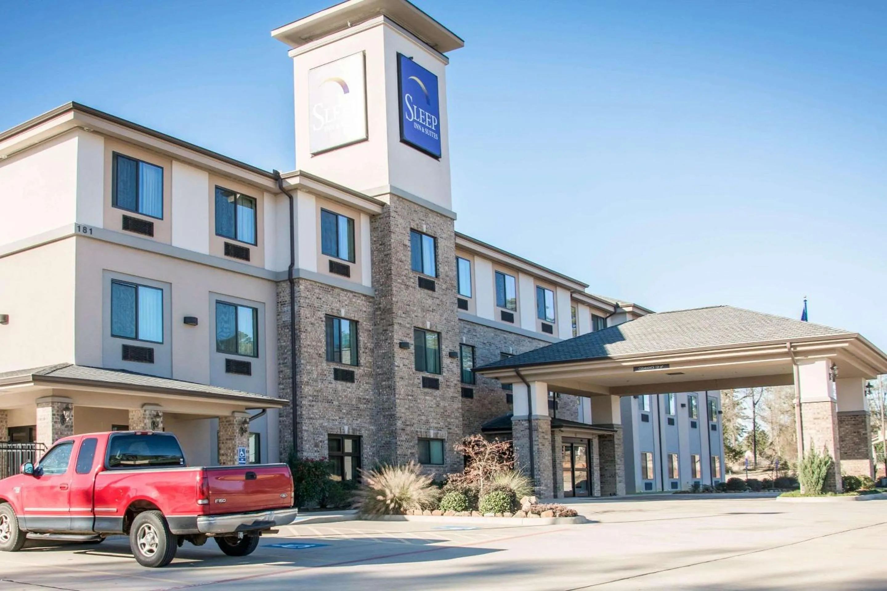 Property building in Sleep Inn & Suites Center