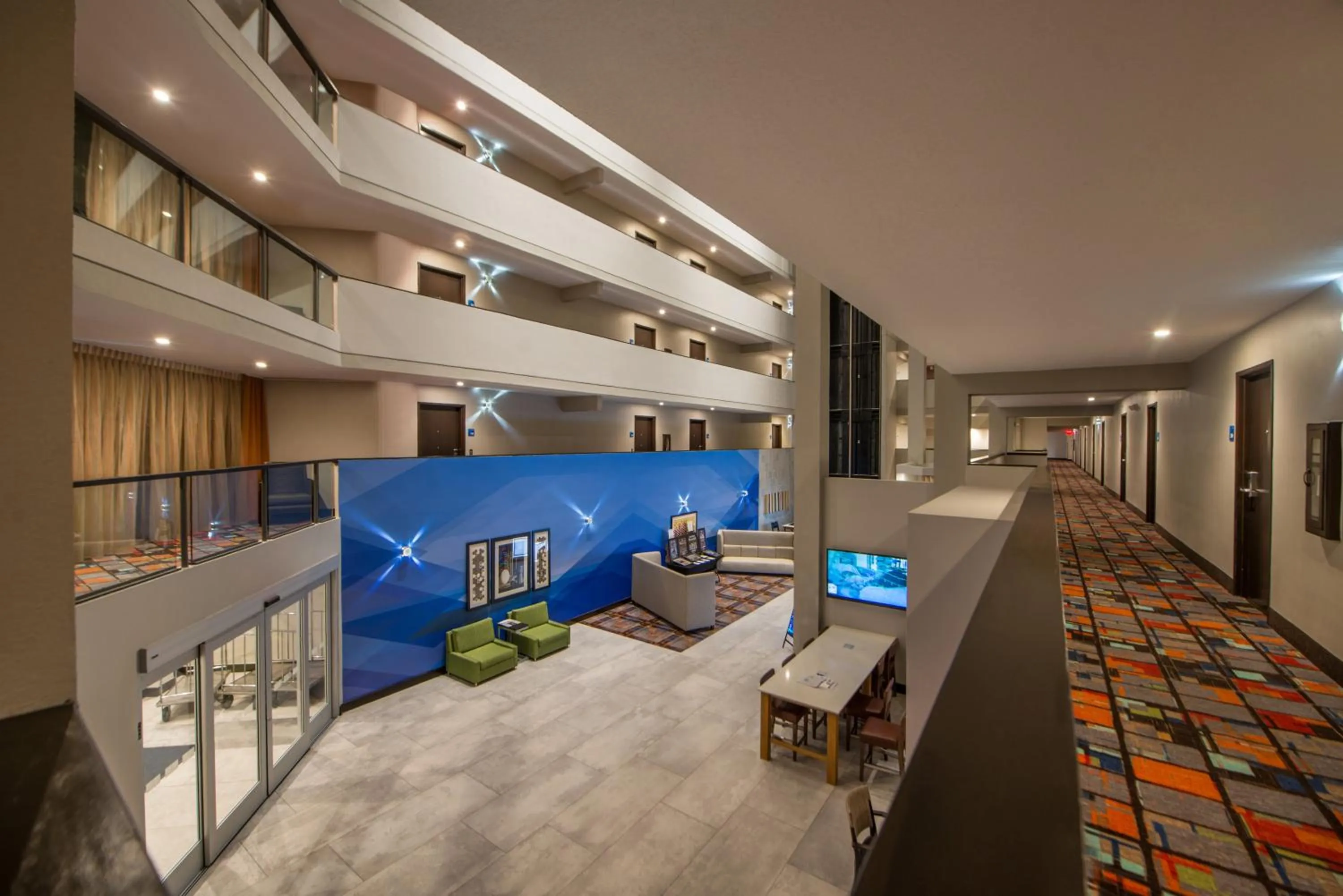 Property building in Holiday Inn Express & Suites San Antonio Medical - Six Flags by IHG