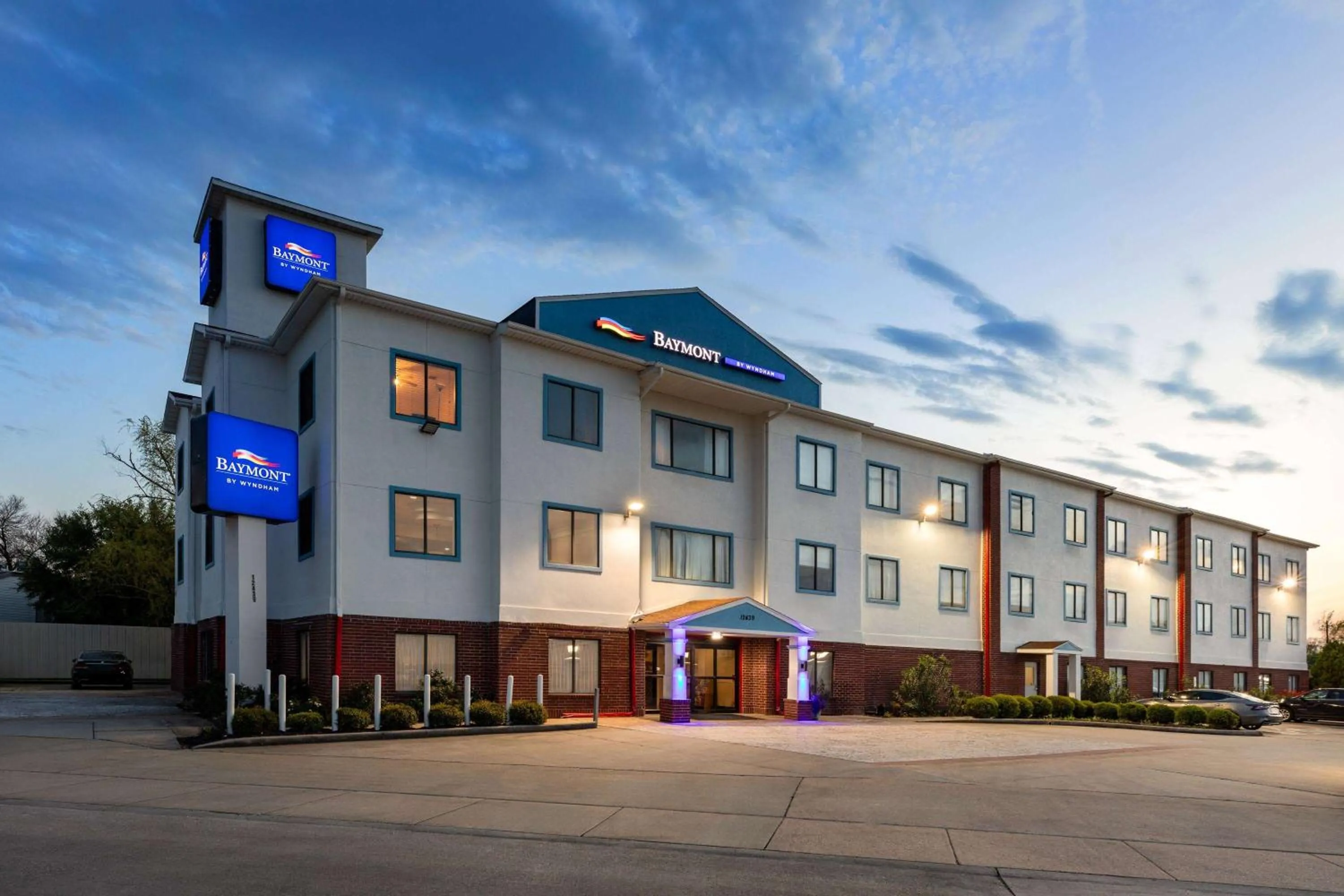 Property building in Baymont by Wyndham Houston Brookhollow