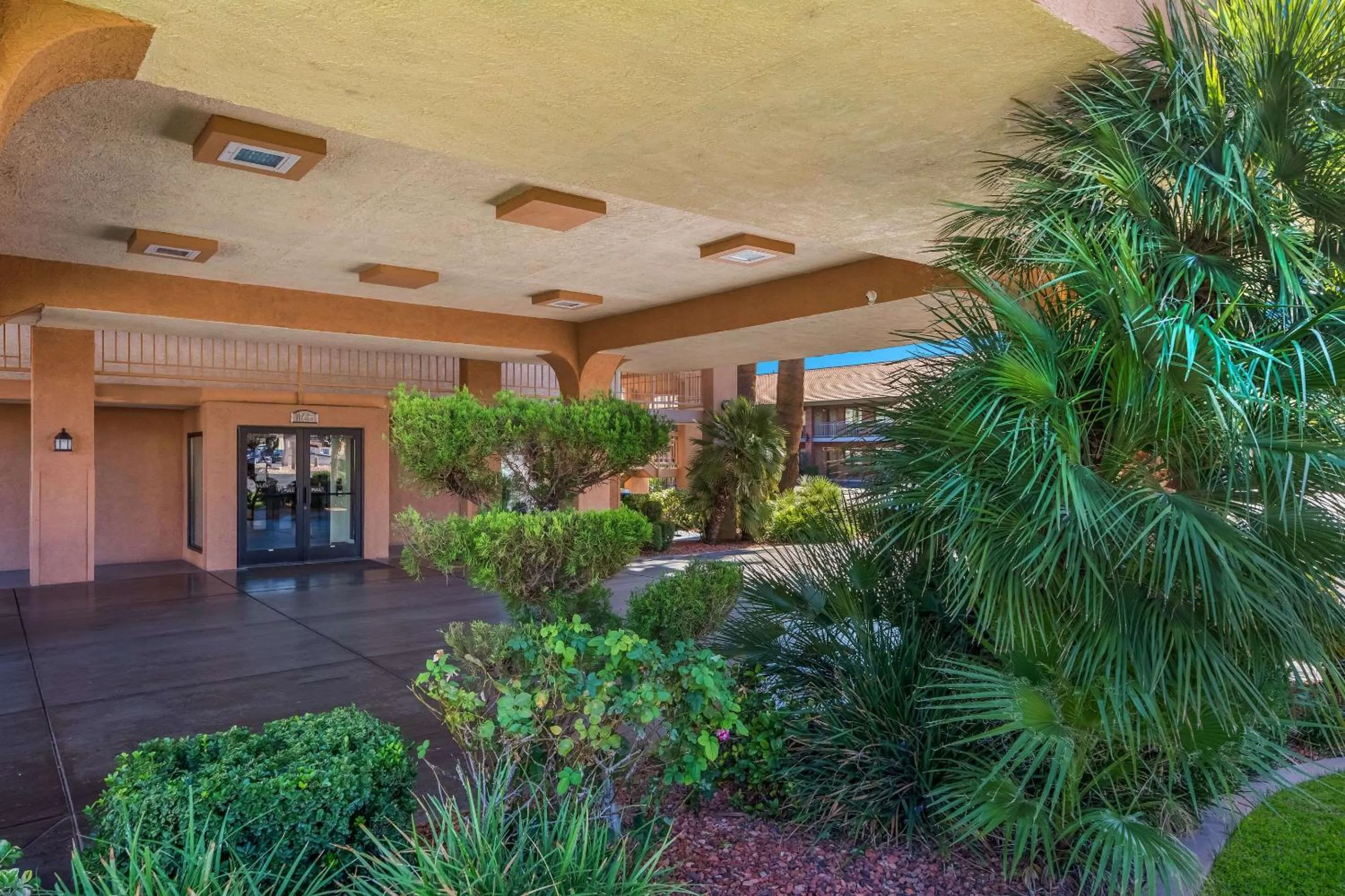 Property building in Quality Inn Saint George South Bluff