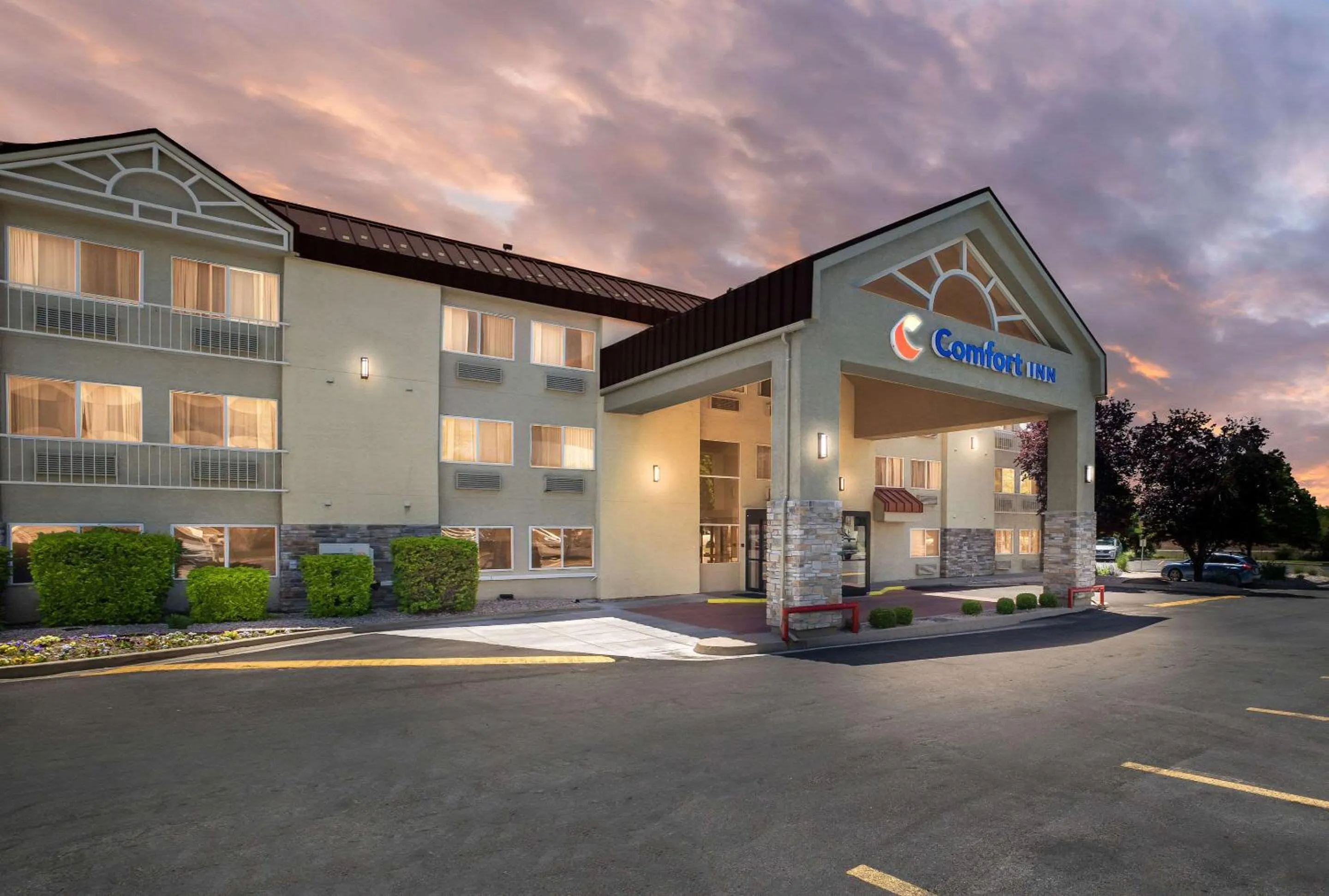 Property building in Comfort Inn Layton - Salt Lake City