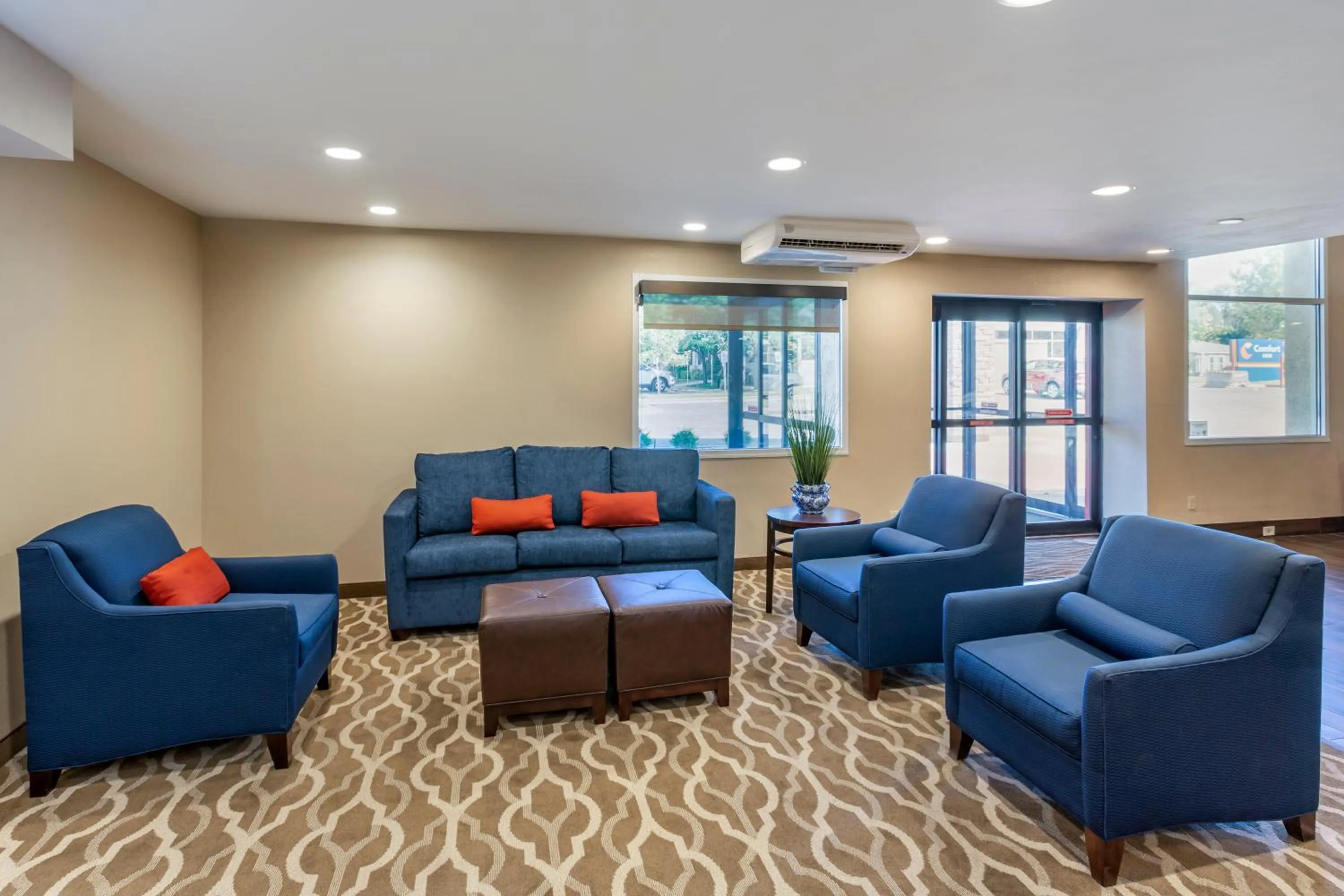Lobby or reception in Comfort Inn Layton - Salt Lake City