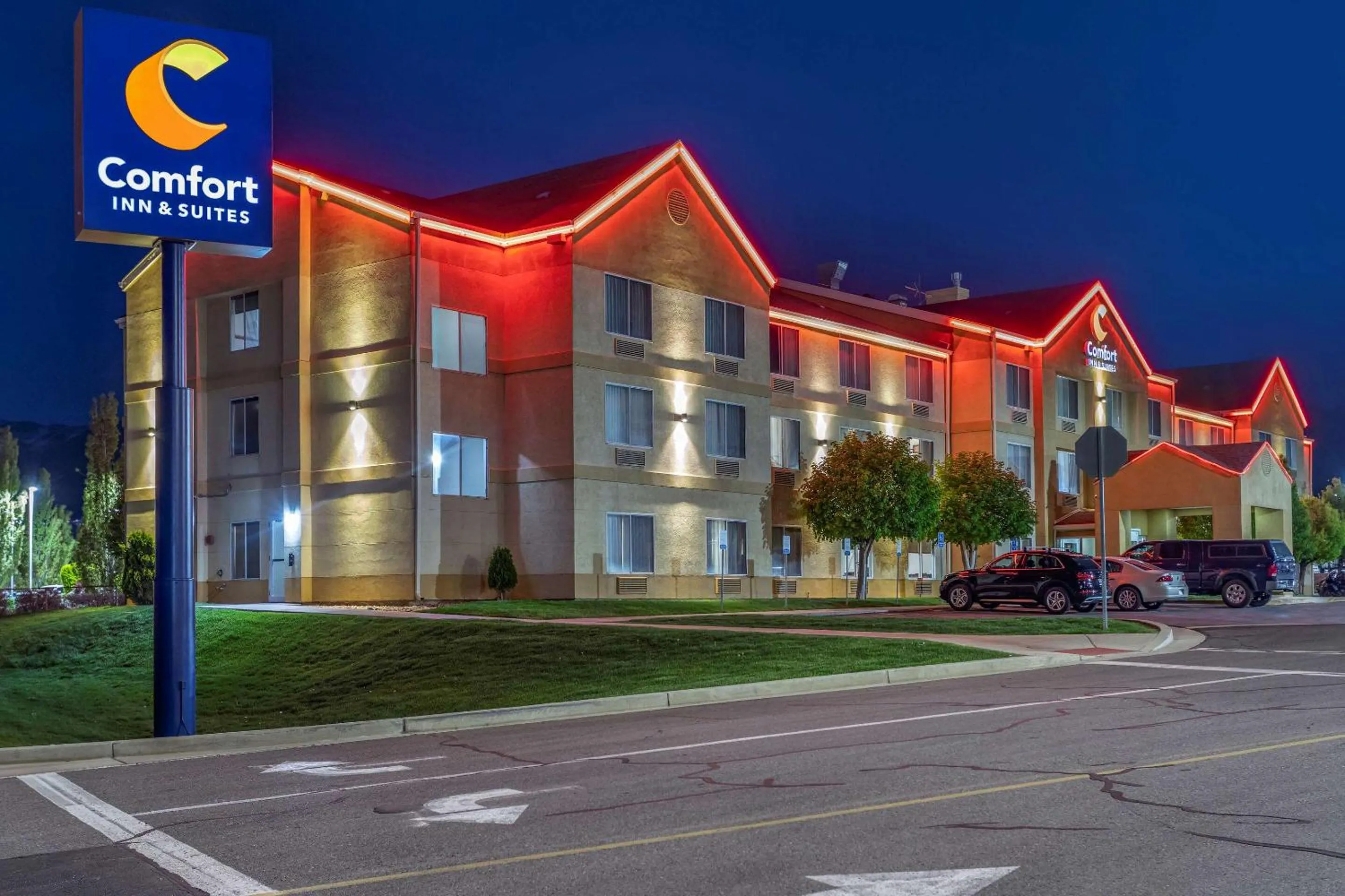 Property building in Comfort Inn & Suites Woods Cross - Salt Lake City North