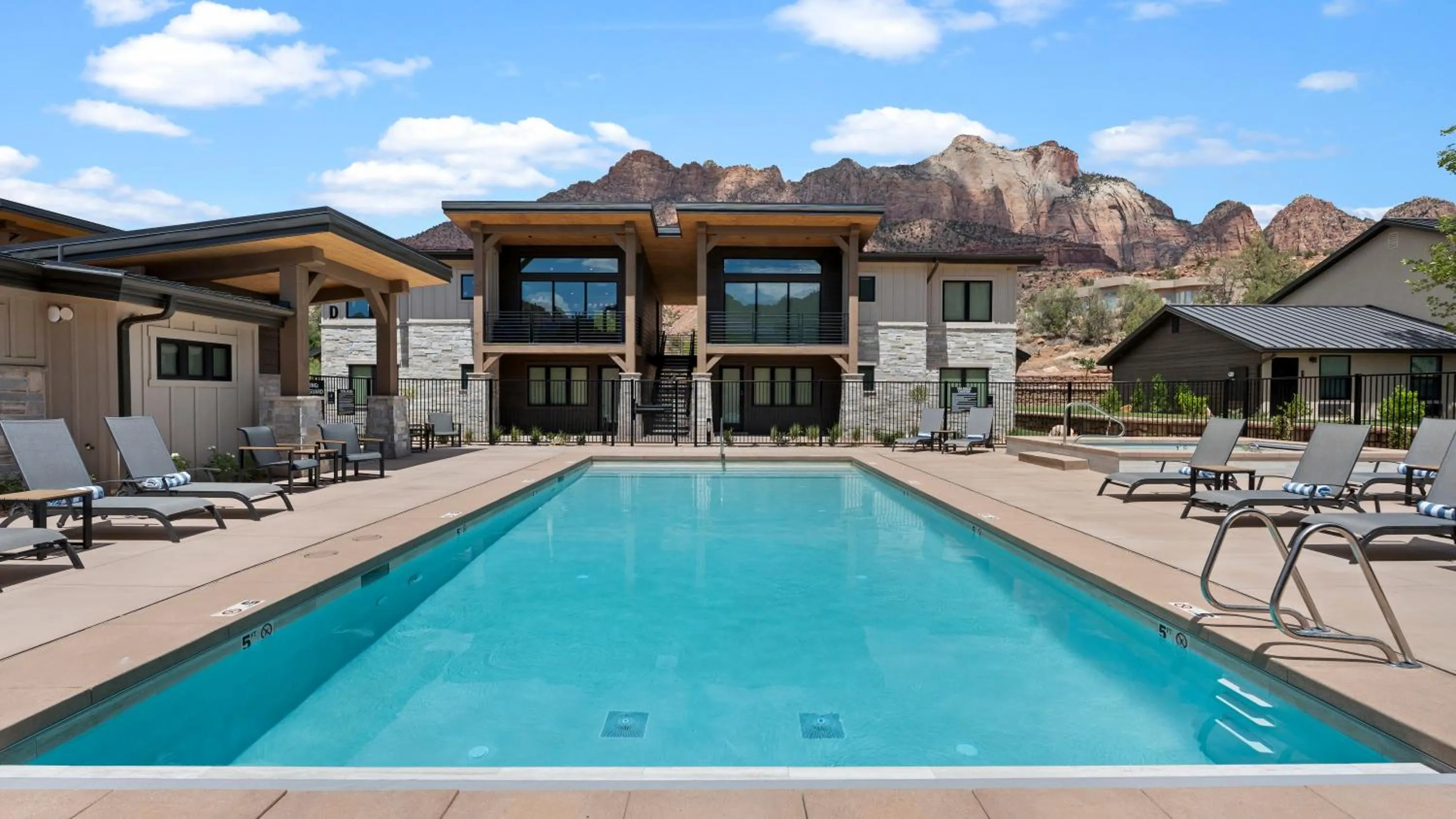 Shower in Montclair at Zion