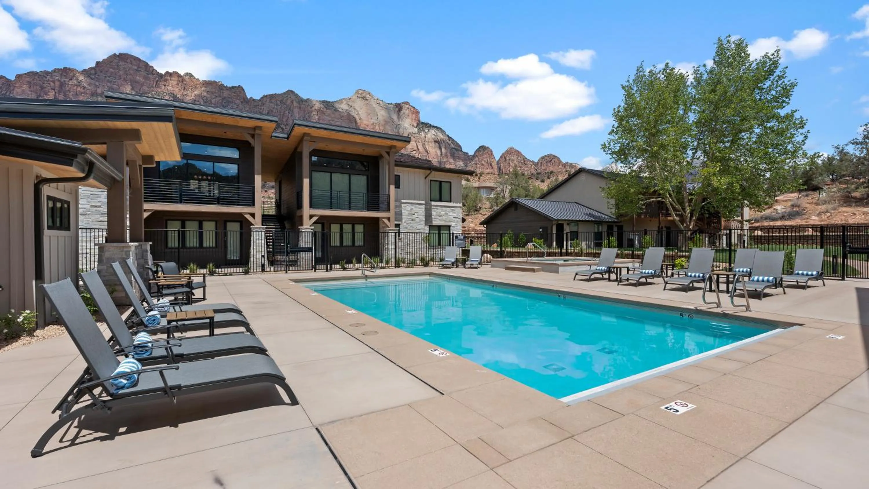 Pool view in Montclair at Zion