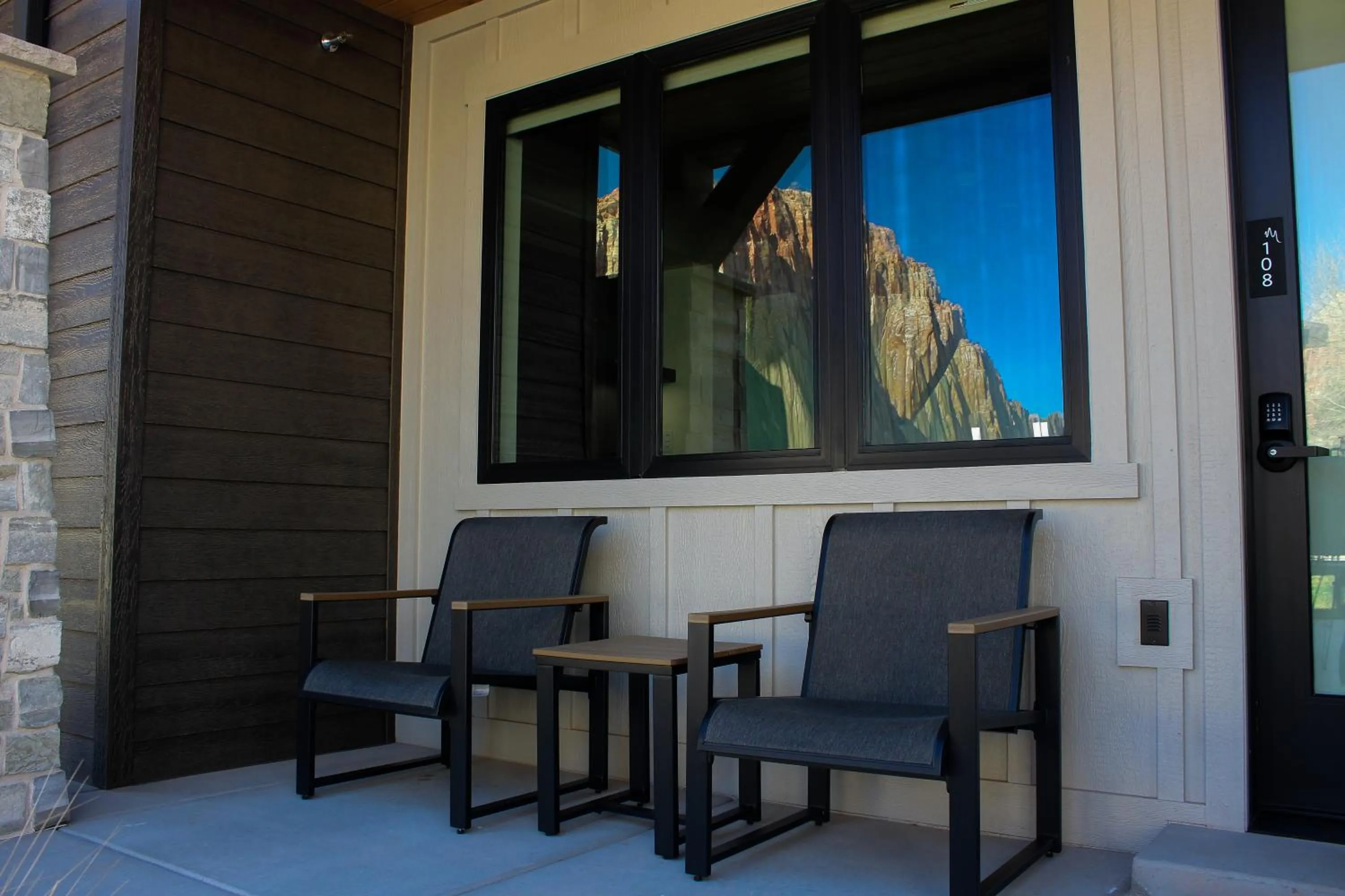 Patio in Montclair at Zion