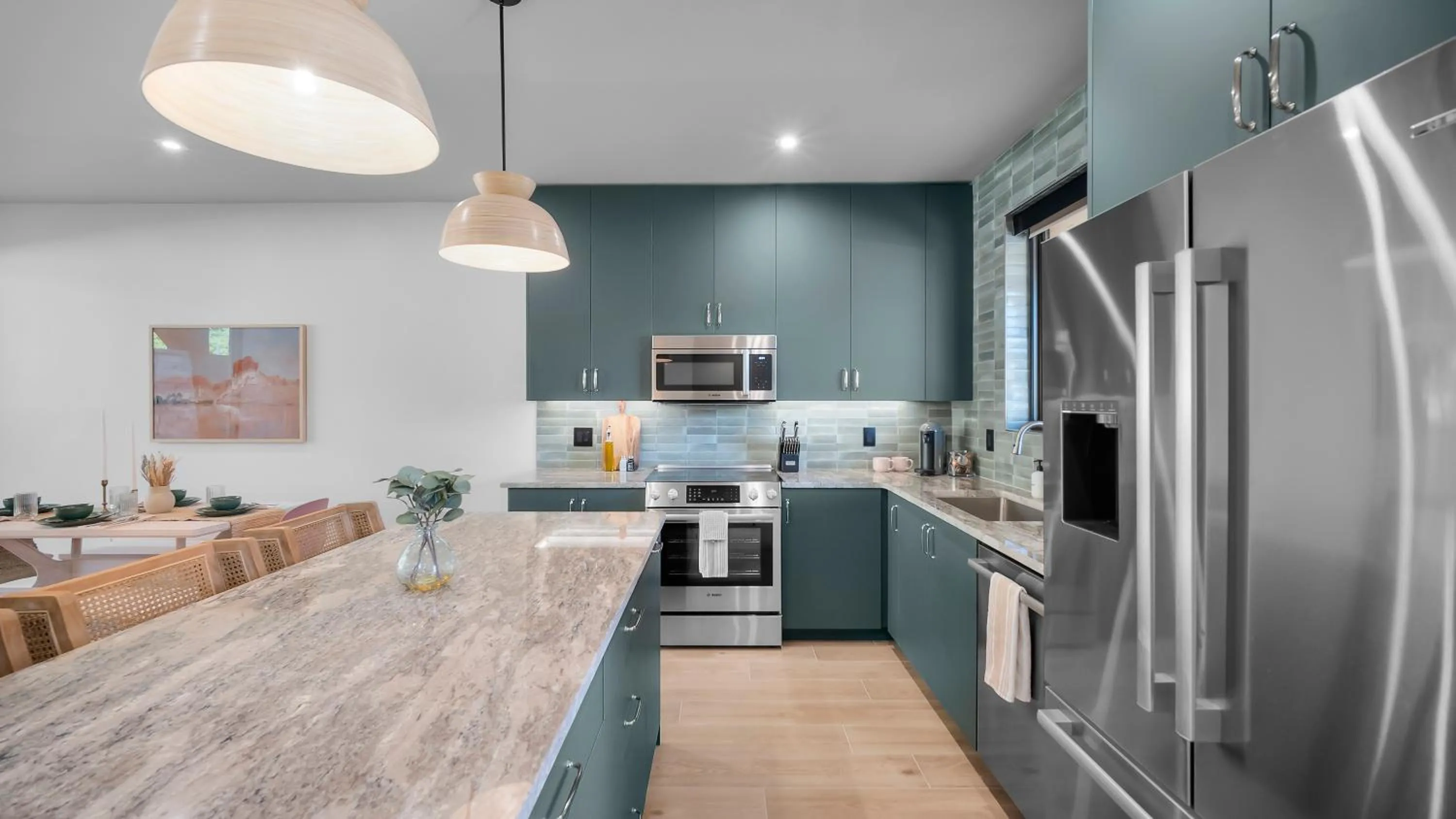 Kitchen or kitchenette in Montclair at Zion