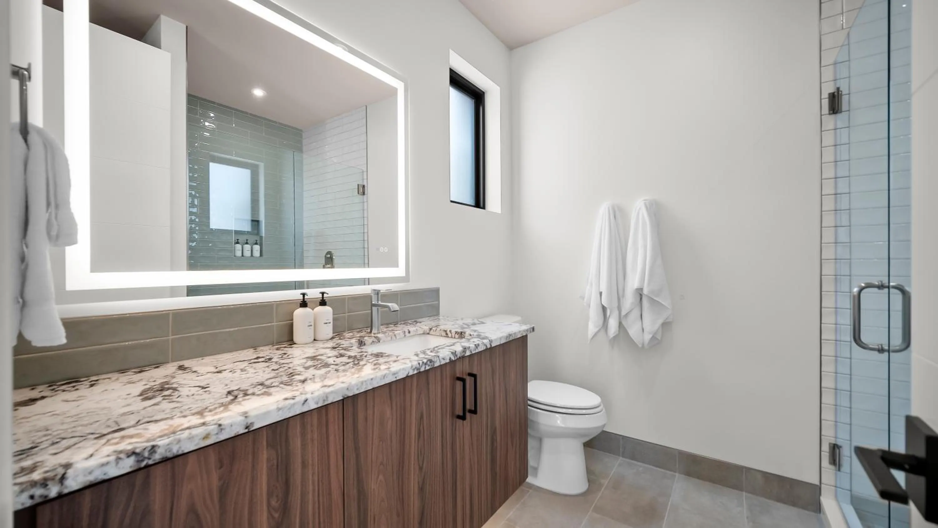 Shower in Montclair at Zion