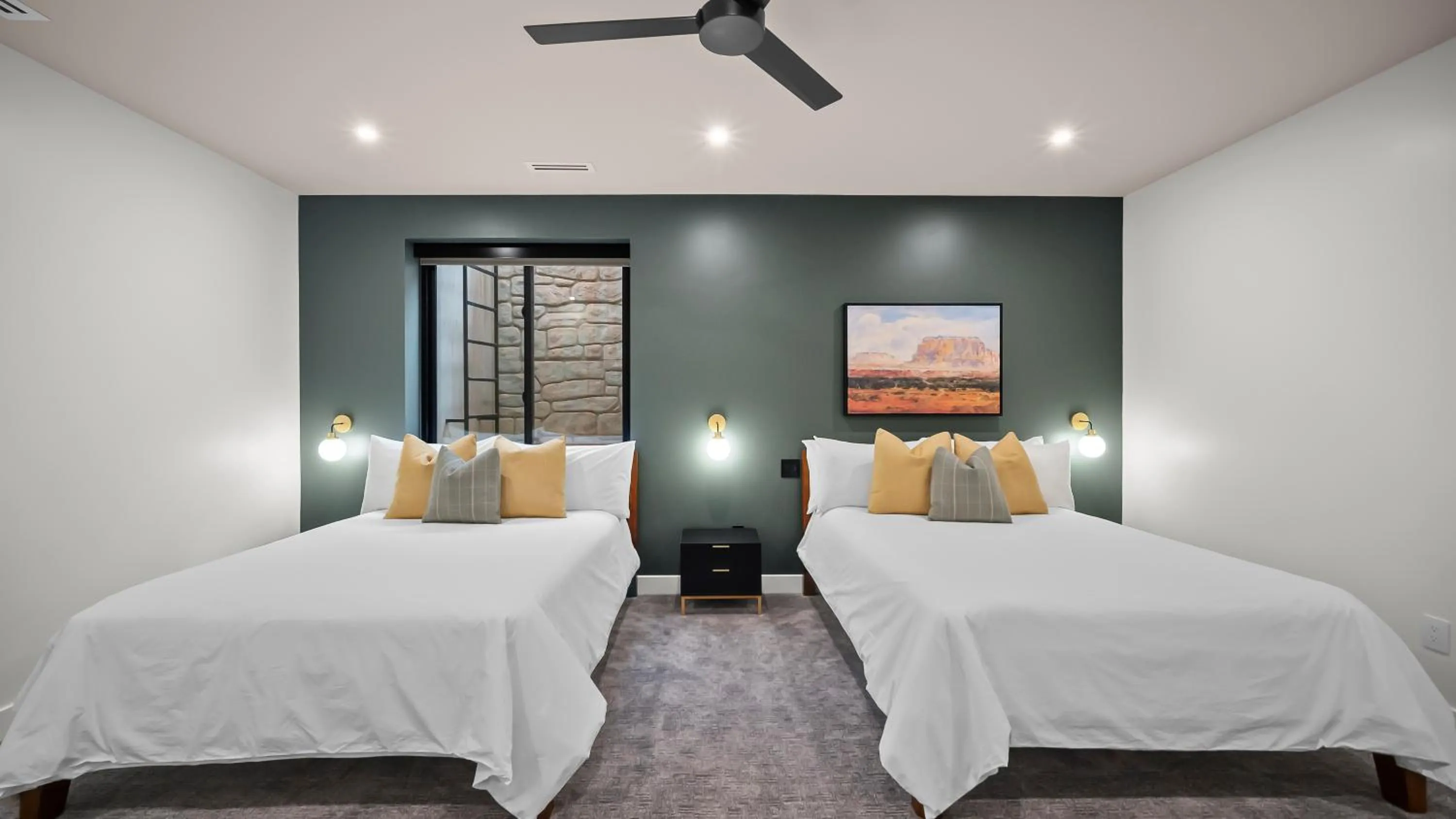 Bed in Montclair at Zion