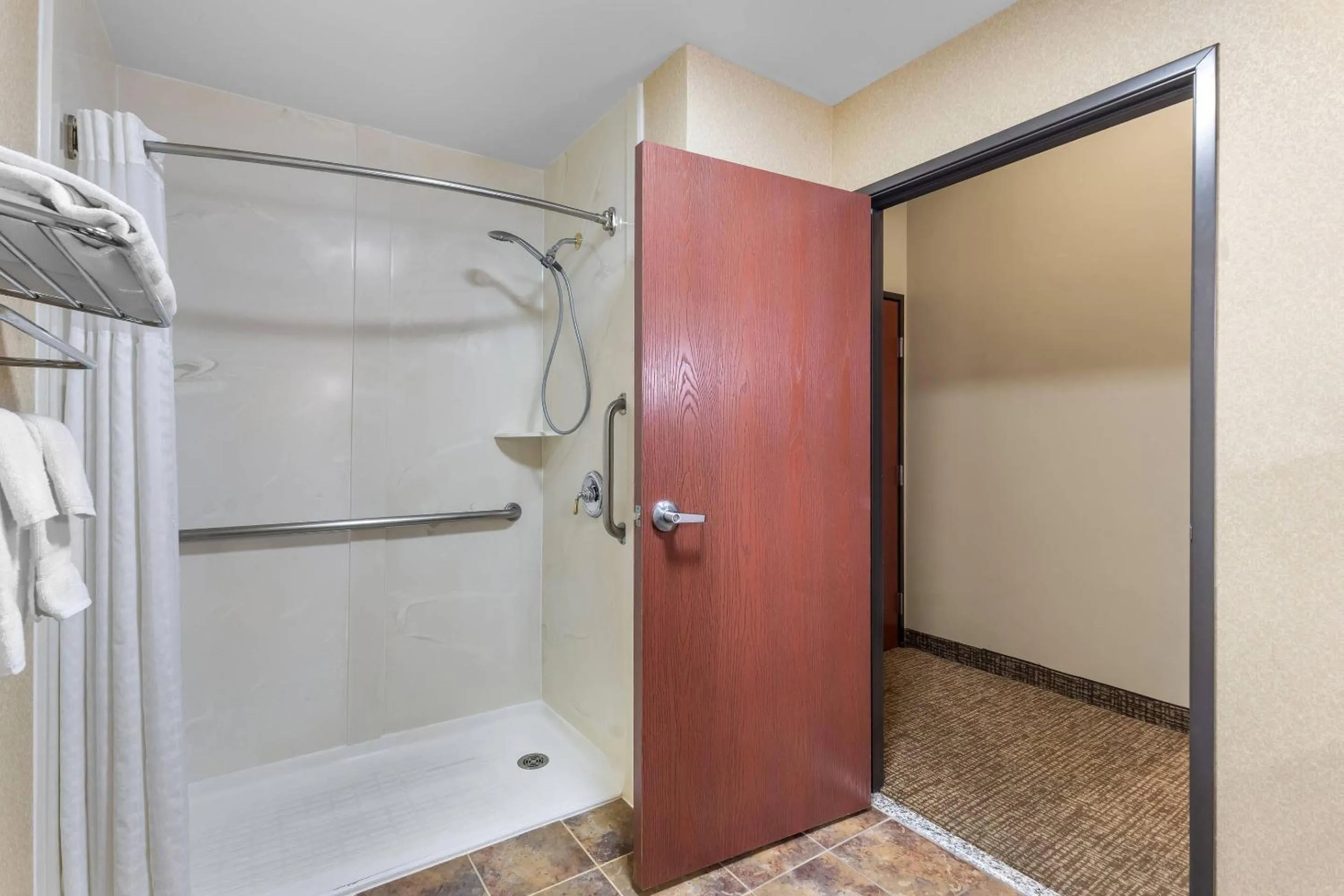 Bedroom in Comfort Inn Ogden near Event Center