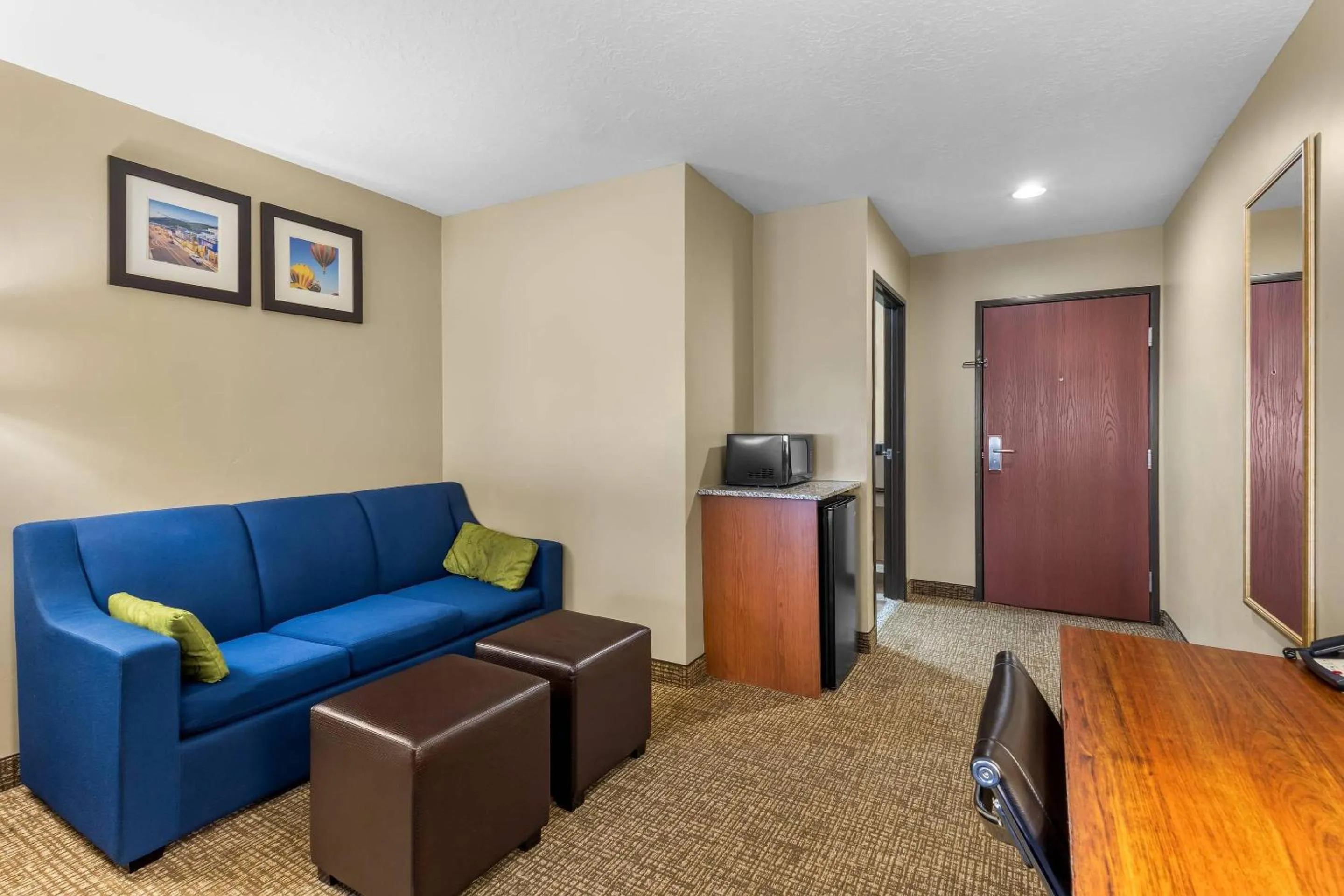 Bedroom in Comfort Inn Ogden near Event Center