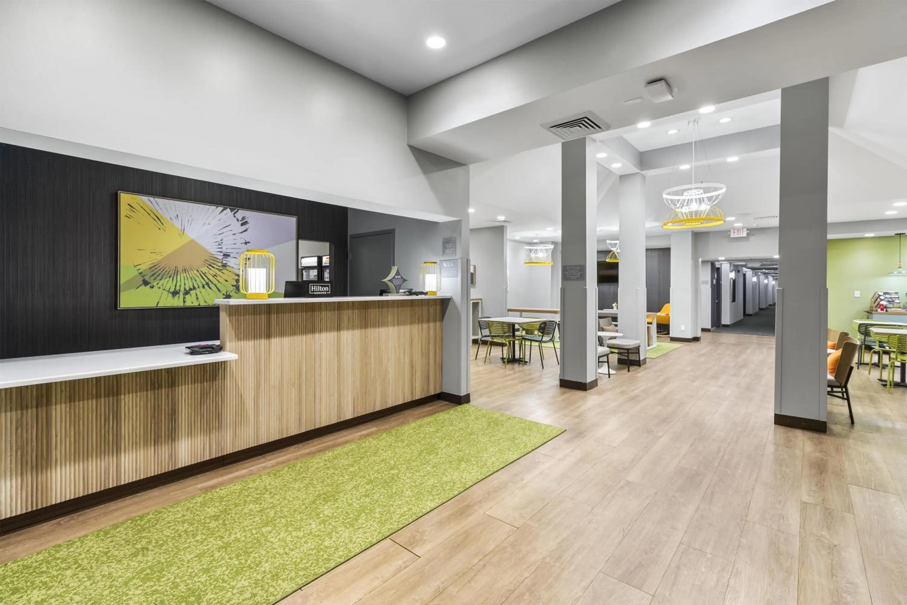 Lobby or reception in Spark by Hilton Abingdon I-81 near Fairgrounds