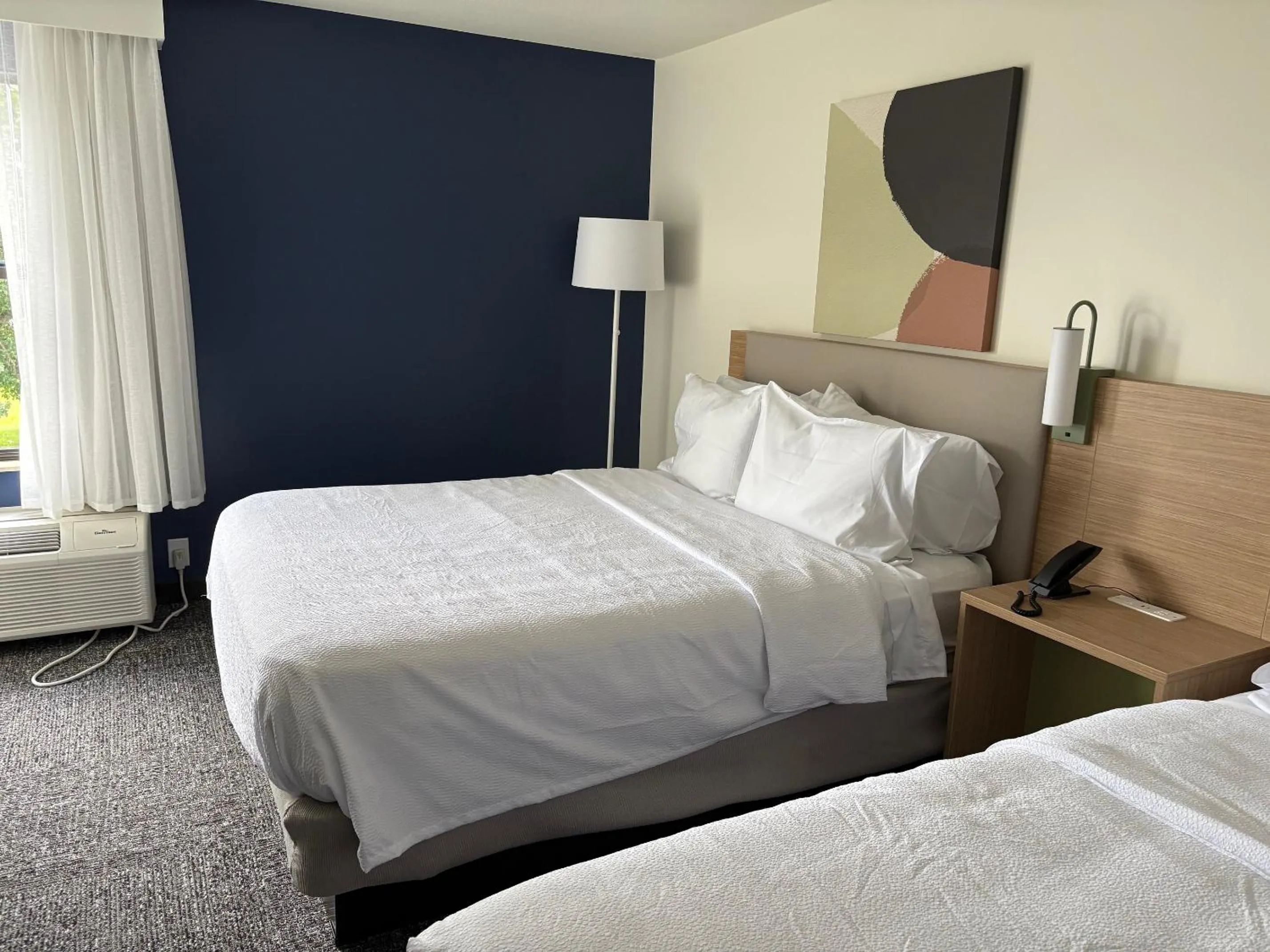 Bedroom, Bed in Spark by Hilton Abingdon I-81 near Fairgrounds