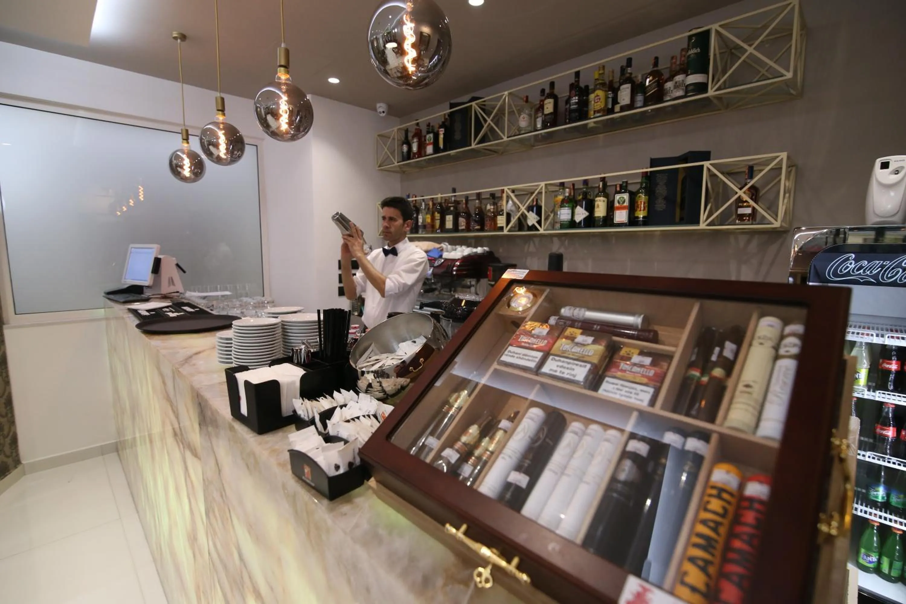 Lounge or bar in Emerald Boutique Hotel