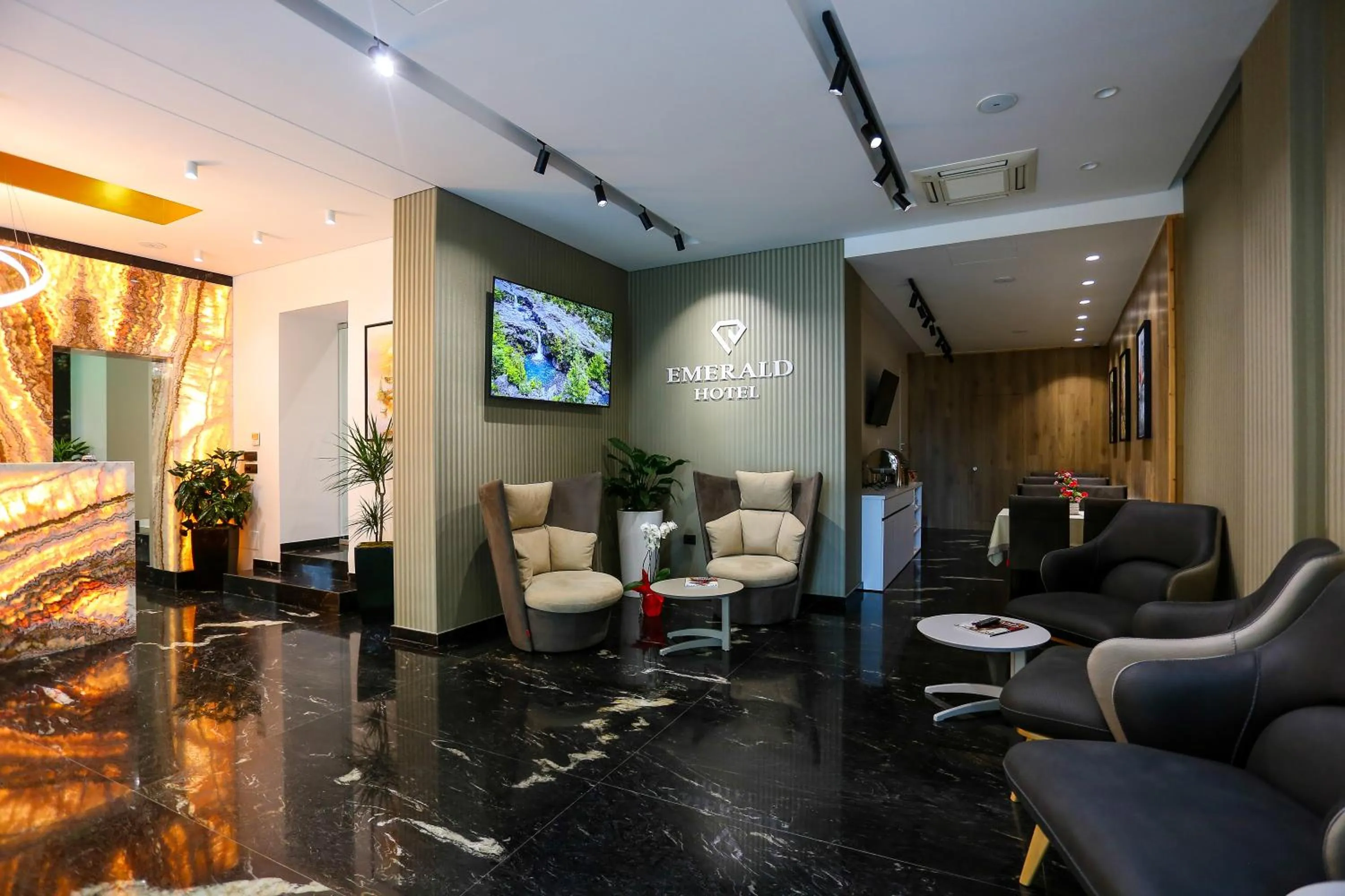 Emerald Boutique Hotel