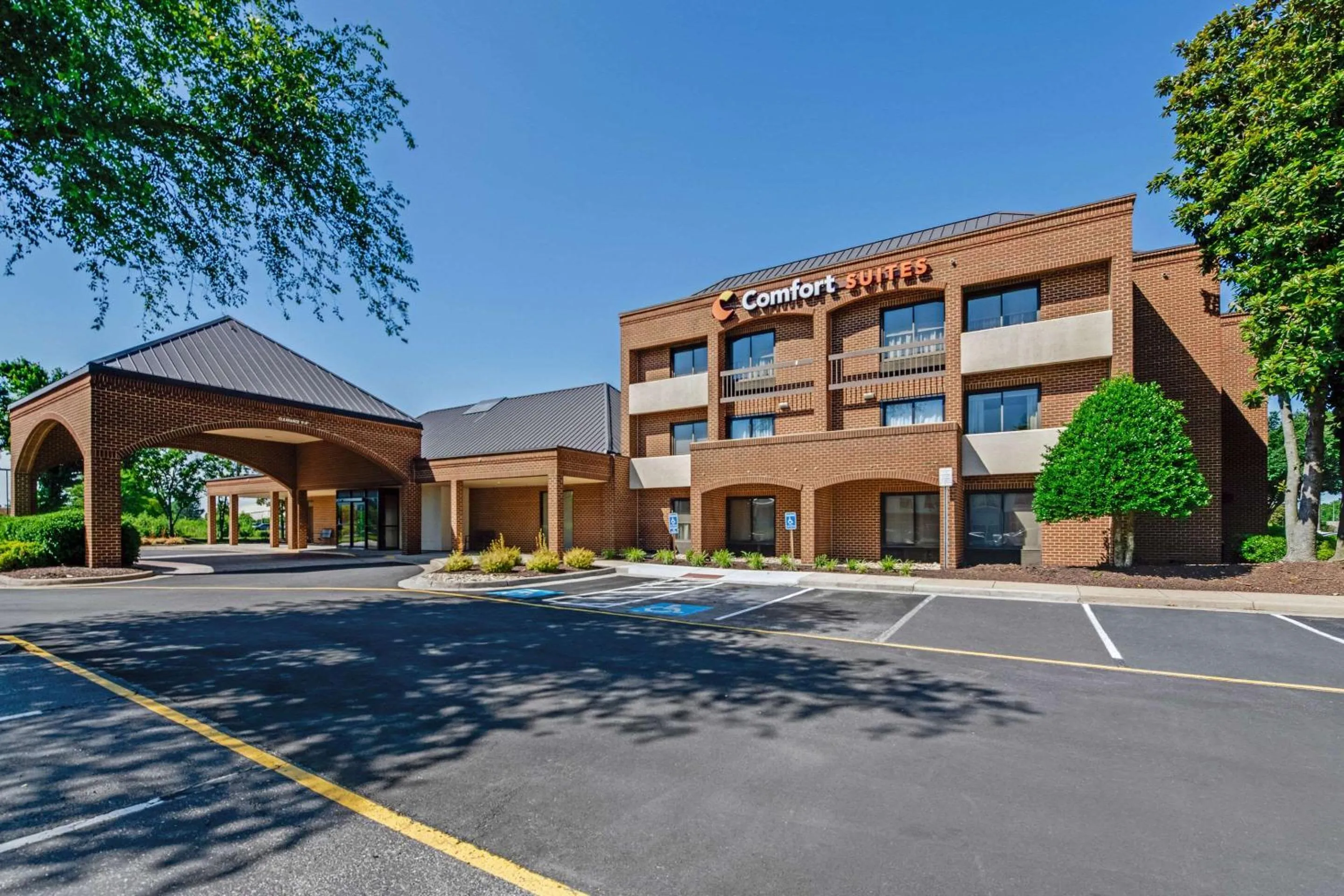 Property building in Comfort Suites Chesapeake - Norfolk