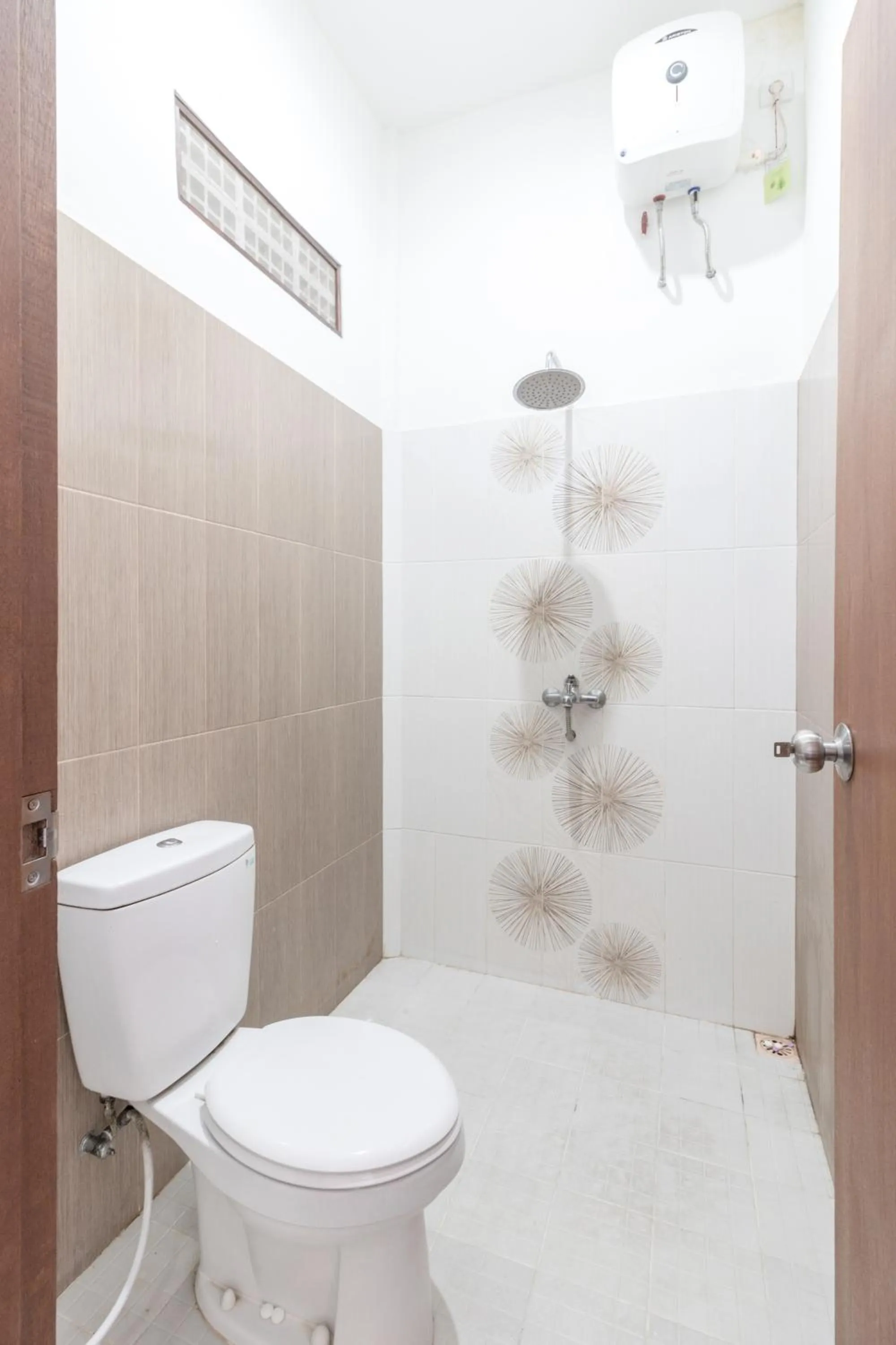 Bathroom in Kak Garden Inn