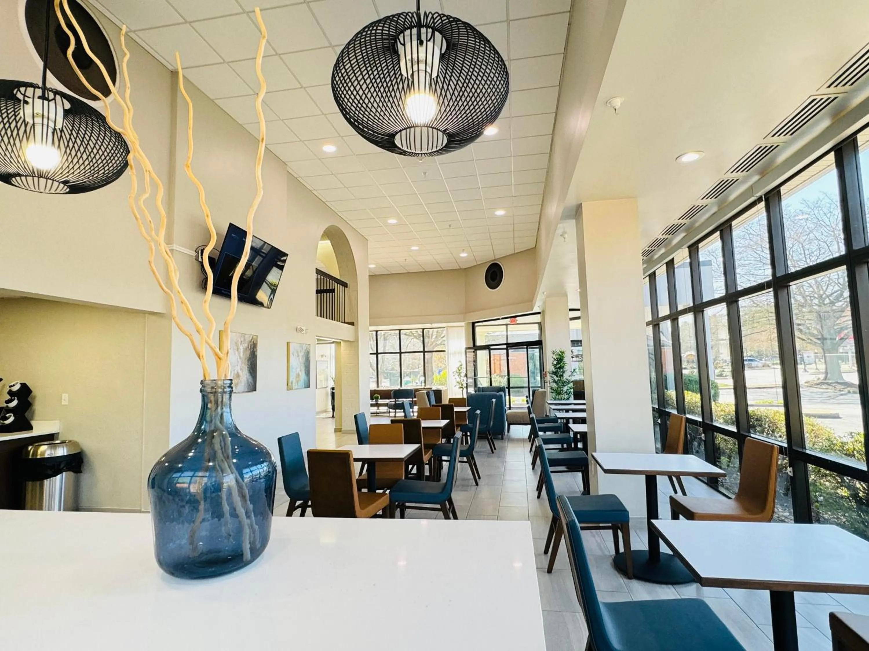 Lobby or reception in Wingate by Wyndham Williamsburg