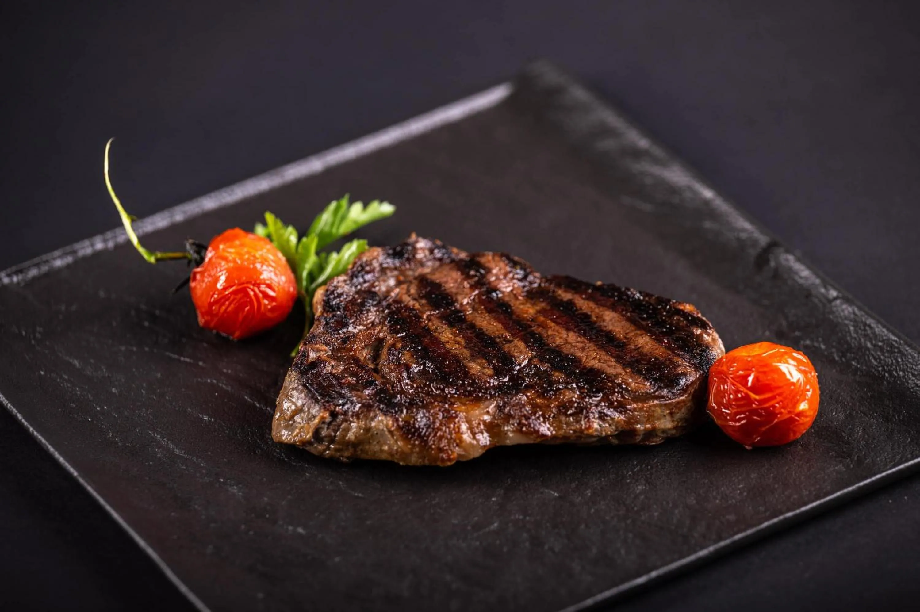 Restaurant/places to eat in Hotel A plus