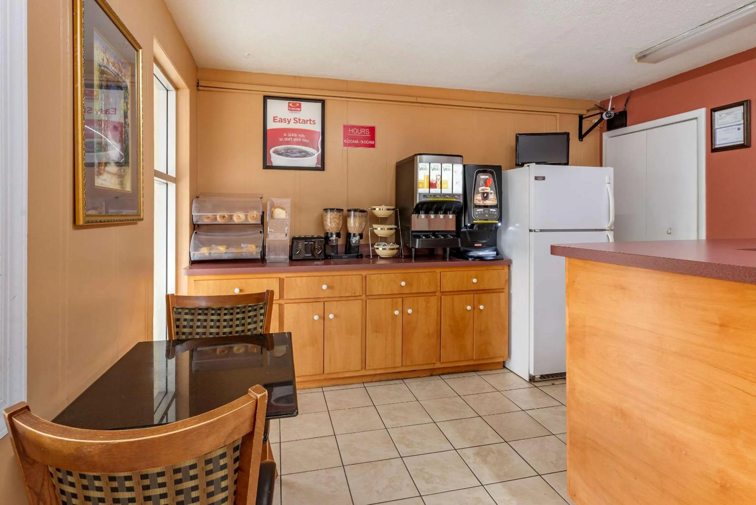 Restaurant/places to eat in Econo Lodge Charlottesville North - University Area