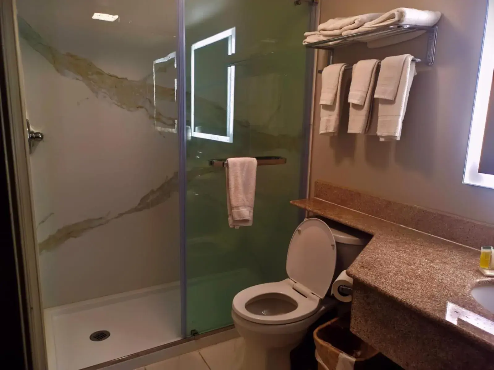 Queen Room with Two Queen Beds and Bath Tub - Mobility Accessible/Non-Smoking in Days Inn by Wyndham Harrisonburg Queen Room with Two Queen Beds and Bath Tub - Mobility Accessible/Non-Smoking in Days Inn by Wyndham Harrisonburg