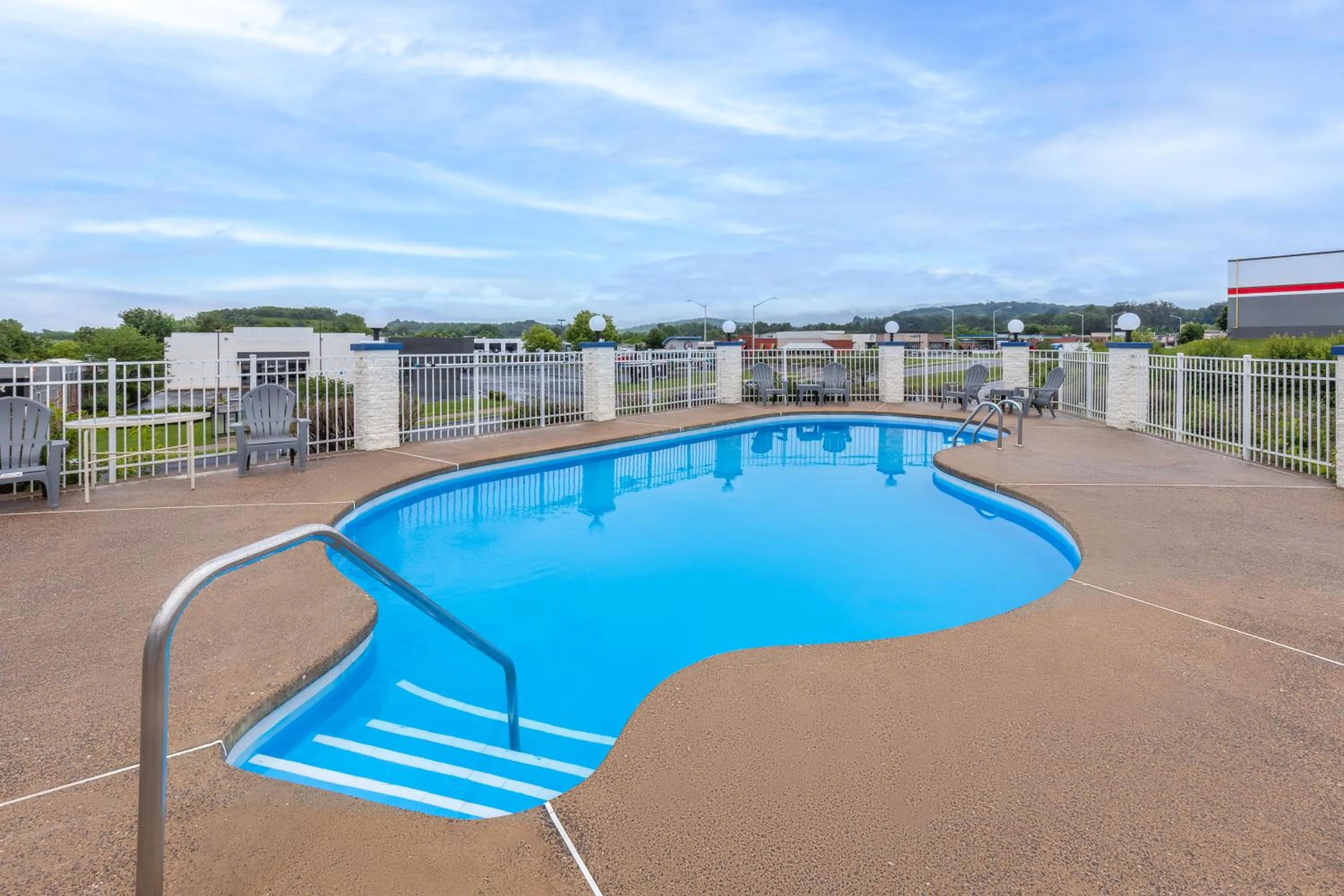 Day in Days Inn by Wyndham Harrisonburg