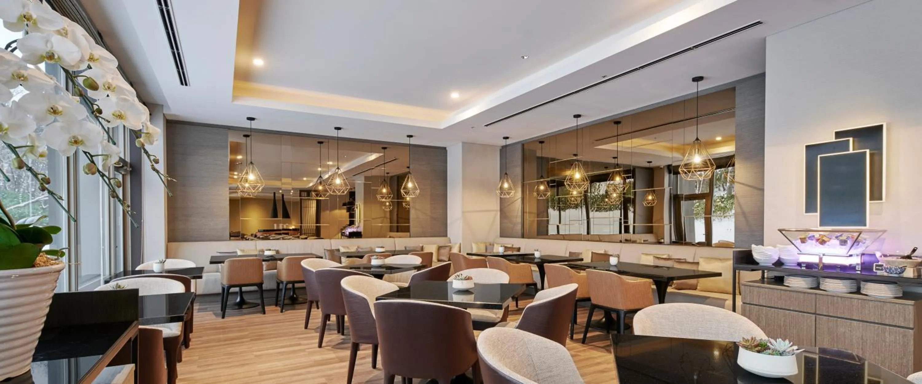 Hinode Hills Niseko Village