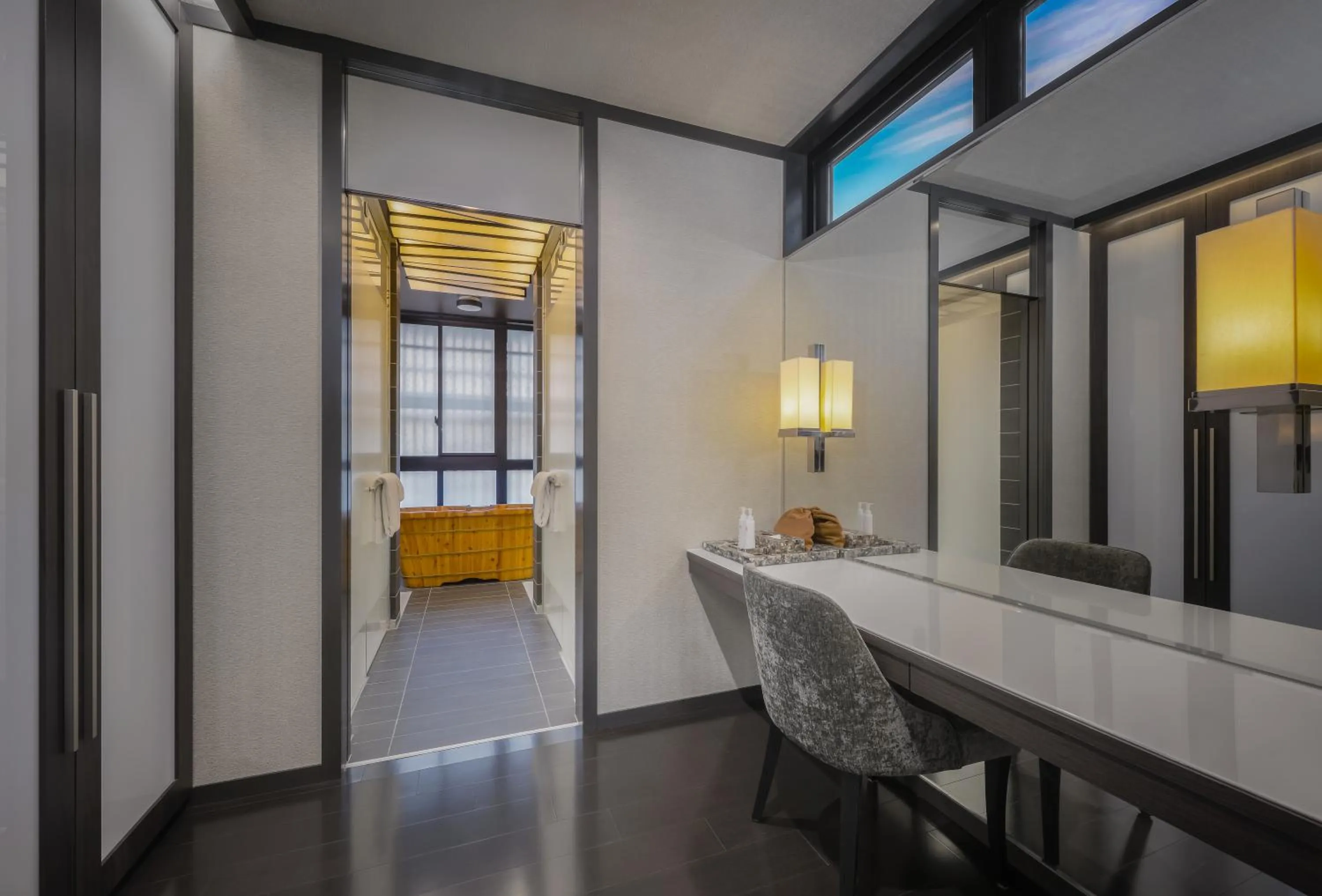 Hinode Hills Niseko Village