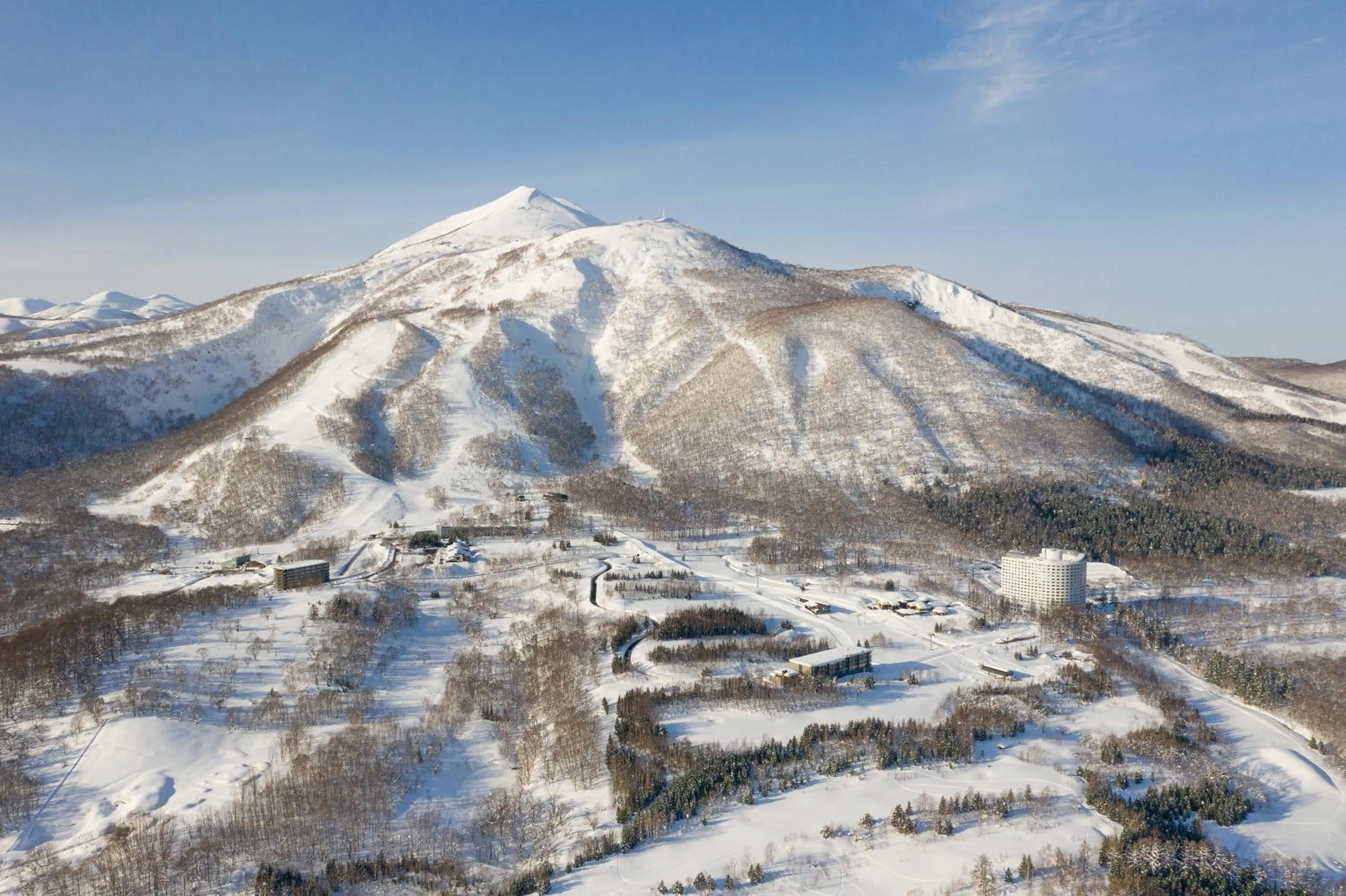 Hinode Hills Niseko Village