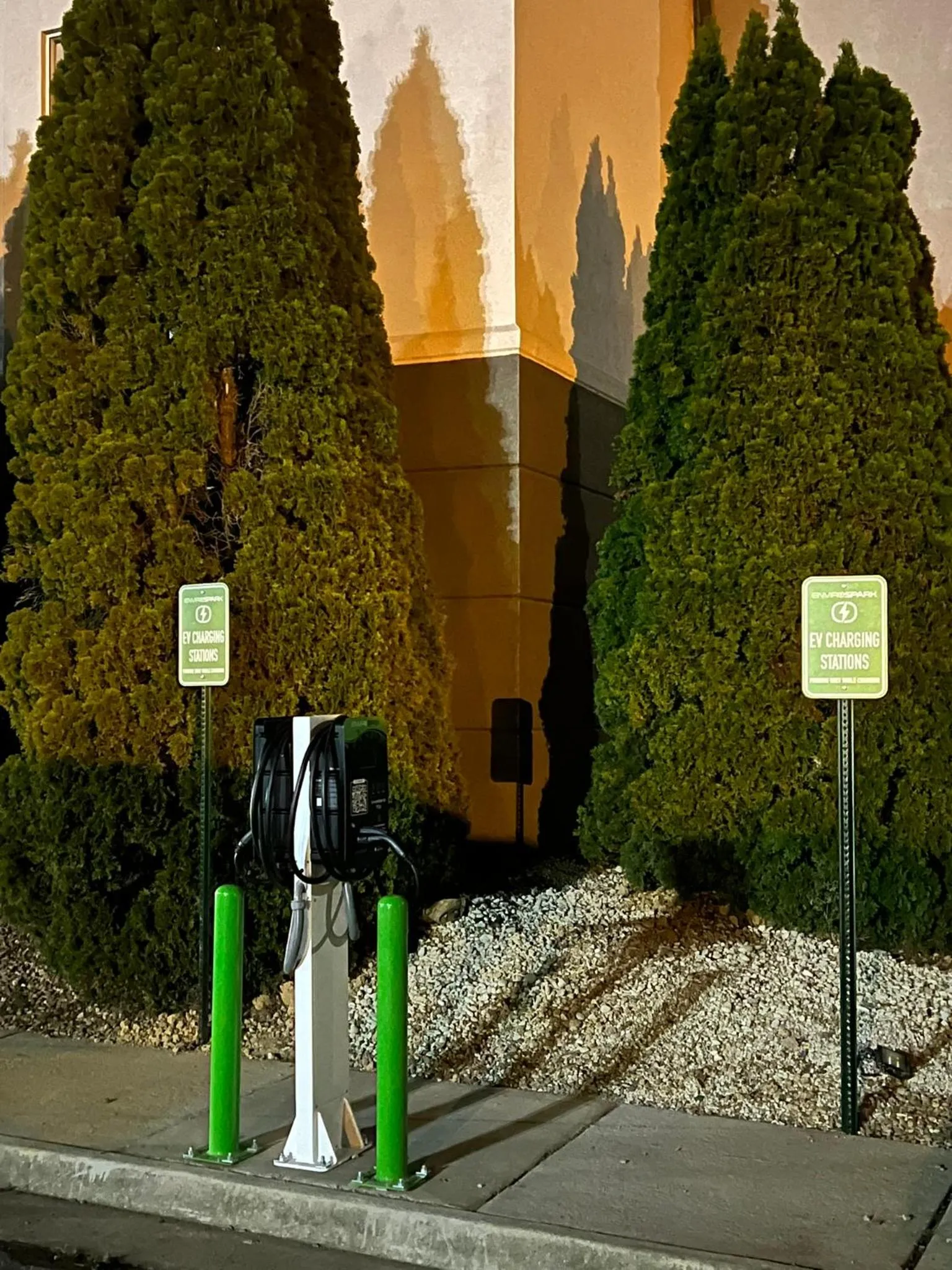 Property building in Wingate by Wyndham I-81 Exit 101- Newly Renovated